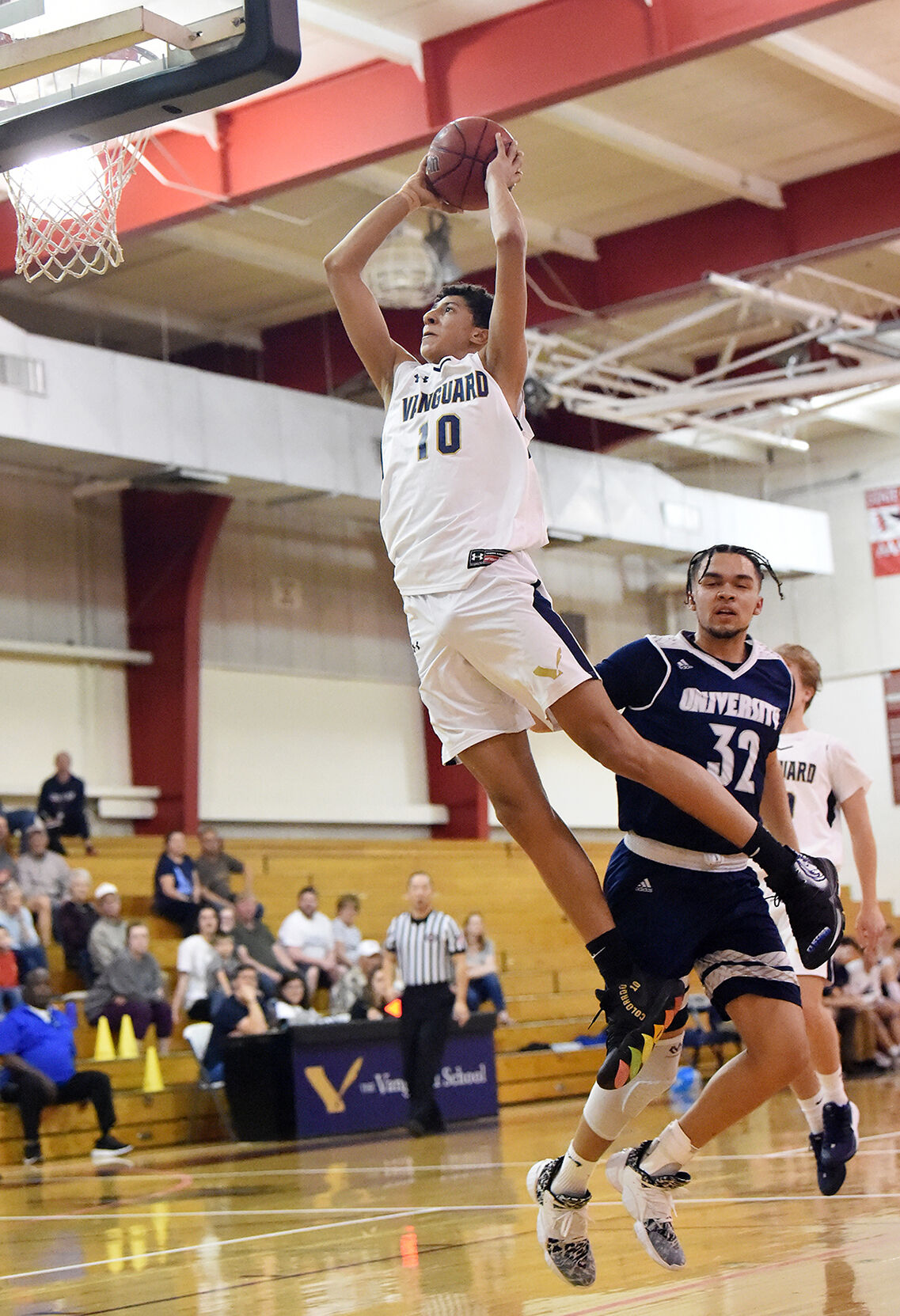 PHOTOS: Vanguard Coursers (64) University Bulldogs (44)