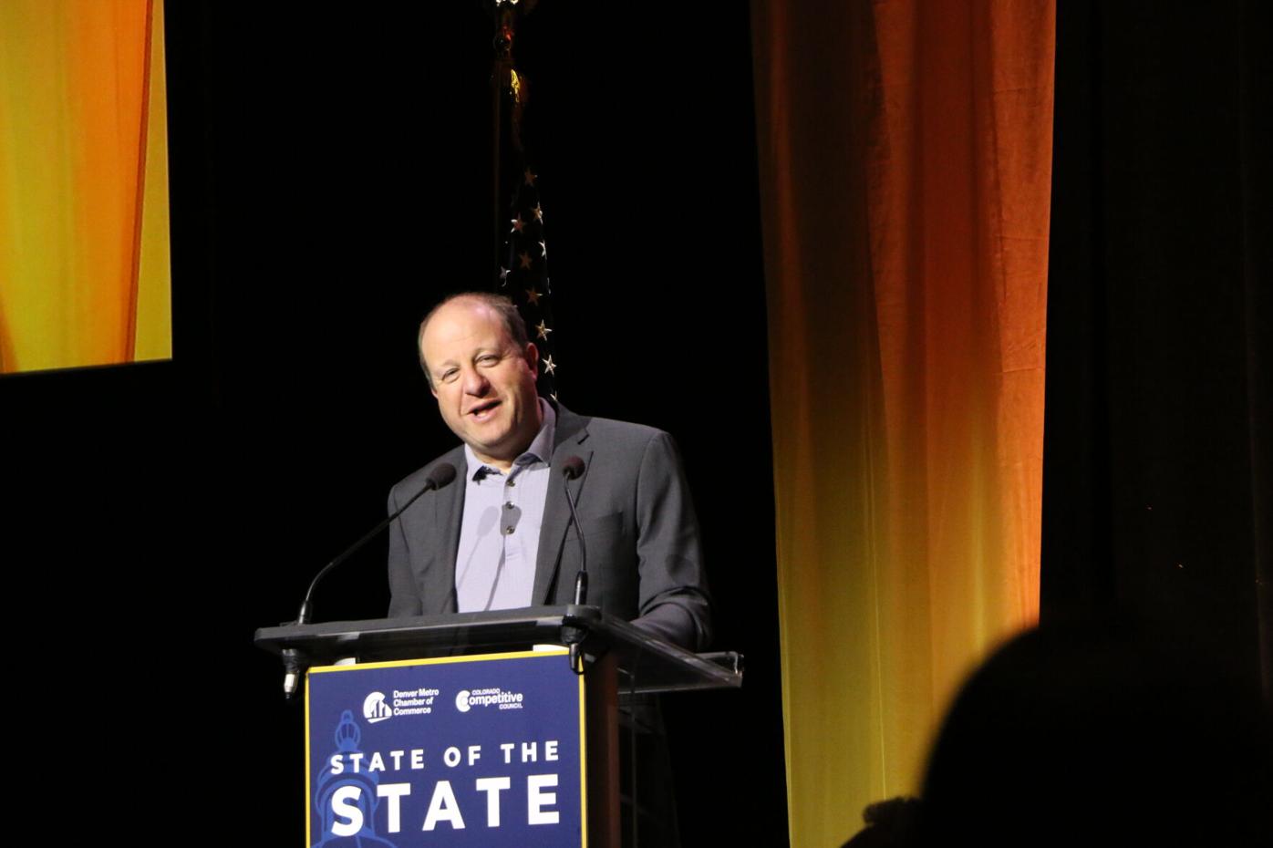 Colorado declares disaster emergency, mobilizes resource to fight LeRoux fire