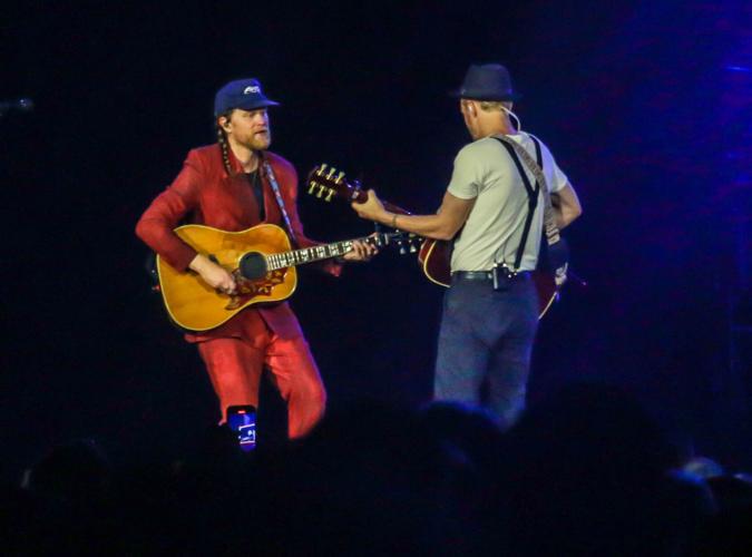 LUMINEERS 8-2-25 PHOTOS BY JOHN MOORE-9.jpg