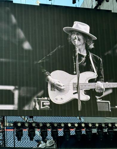 LUMINEERS 8-2-25 PHOTOS BY JOHN MOORE-18.jpg