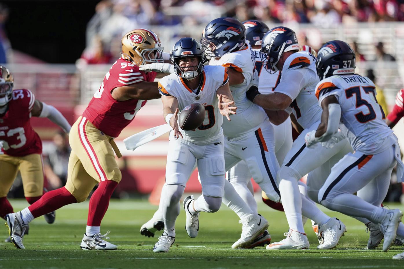 Broncos 49ers Football