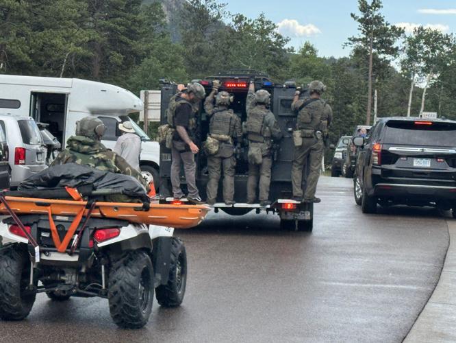 Crews search for stabbing suspect in Staunton State Park