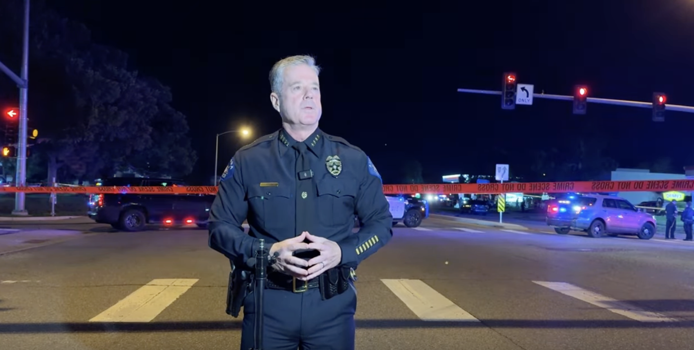 Aurora police officer shoots, kills man during traffic stop