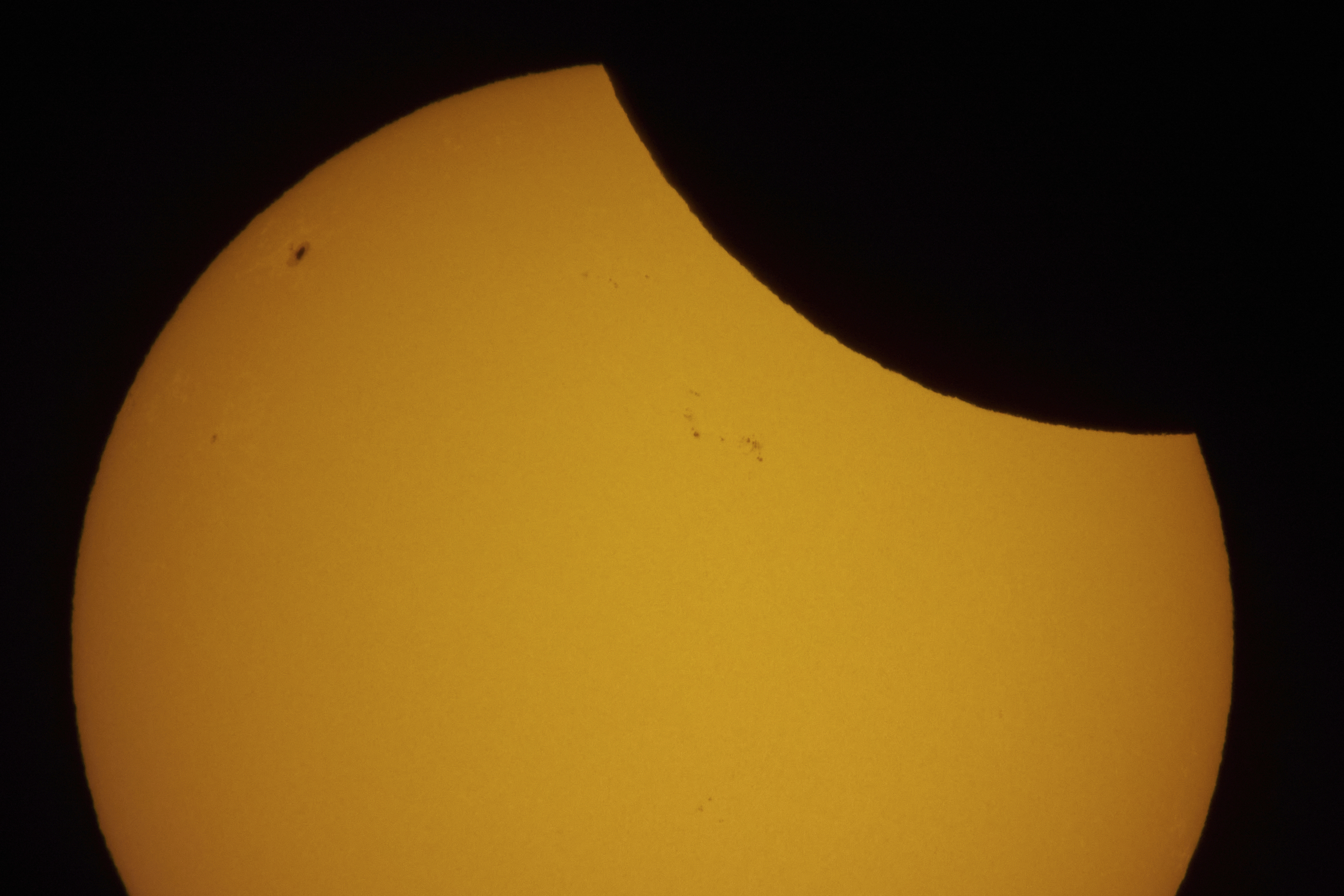 Partial solar eclipse at the bottom of the world closes out the year’s sun and moon spectacles