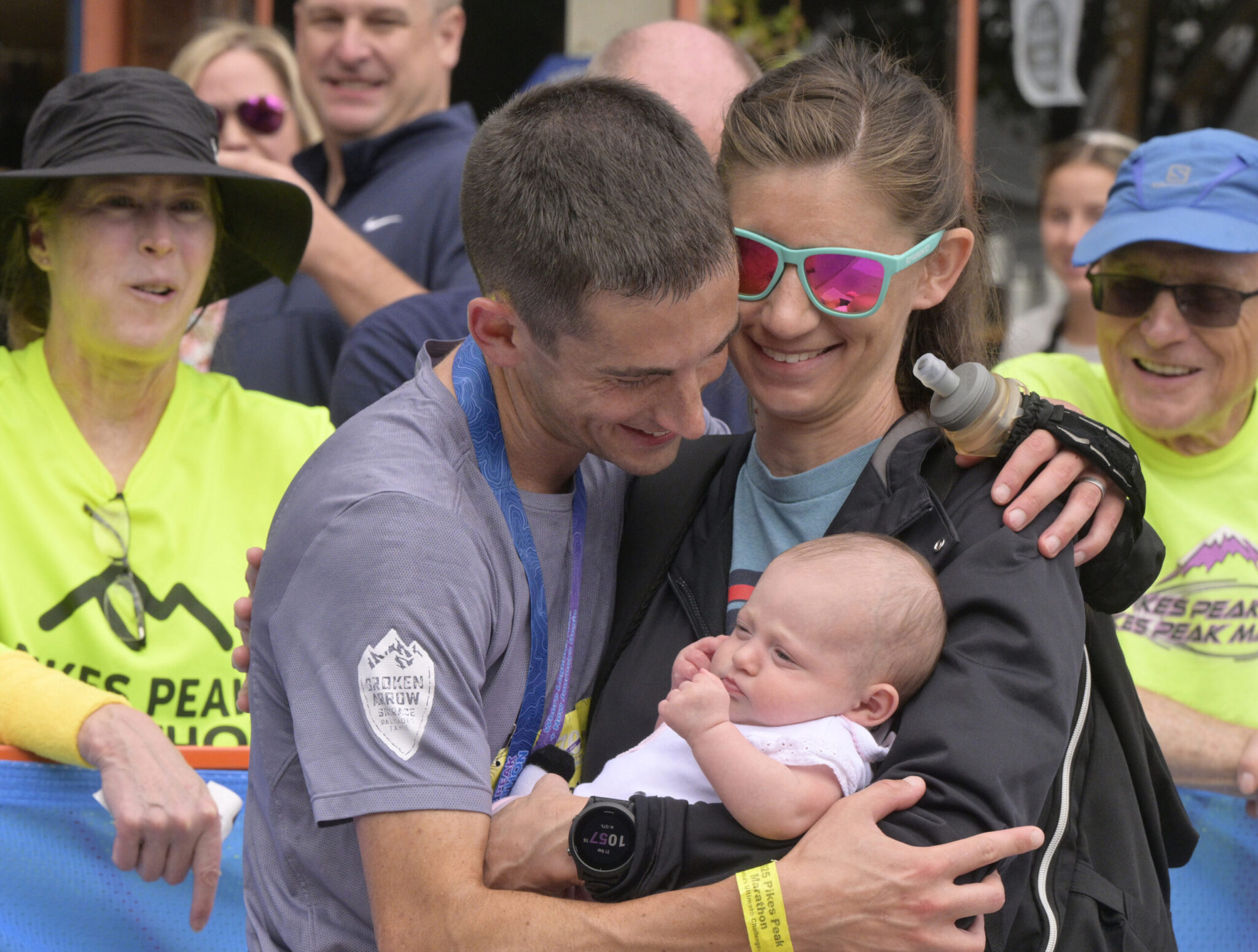 New father Jonathan Aziz runs to fourth consecutive victory at Pikes ...