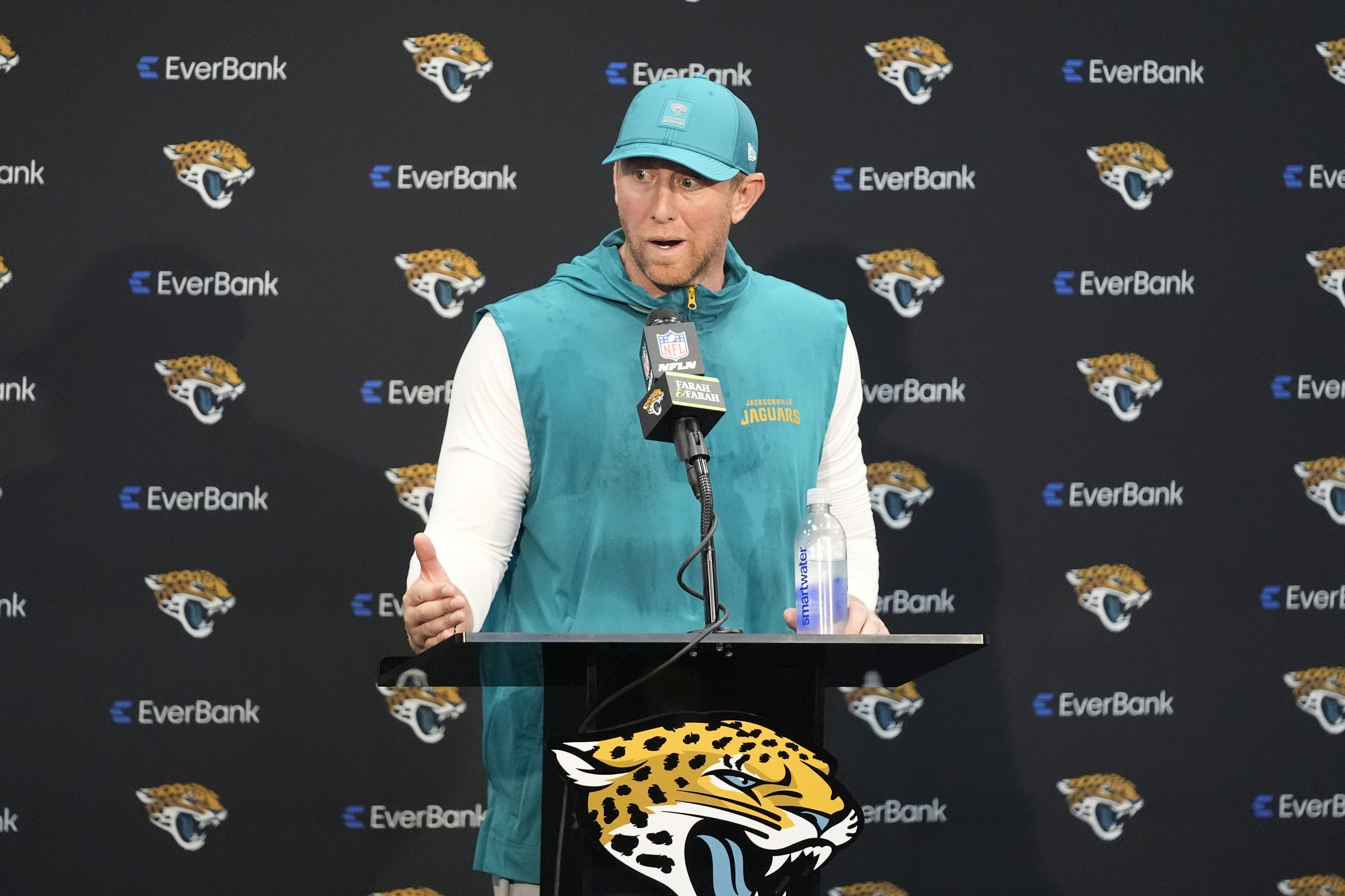 FanDuel agrees to pay Jaguars roughly $5M to offset losses from ex-employee’s theft, AP source says