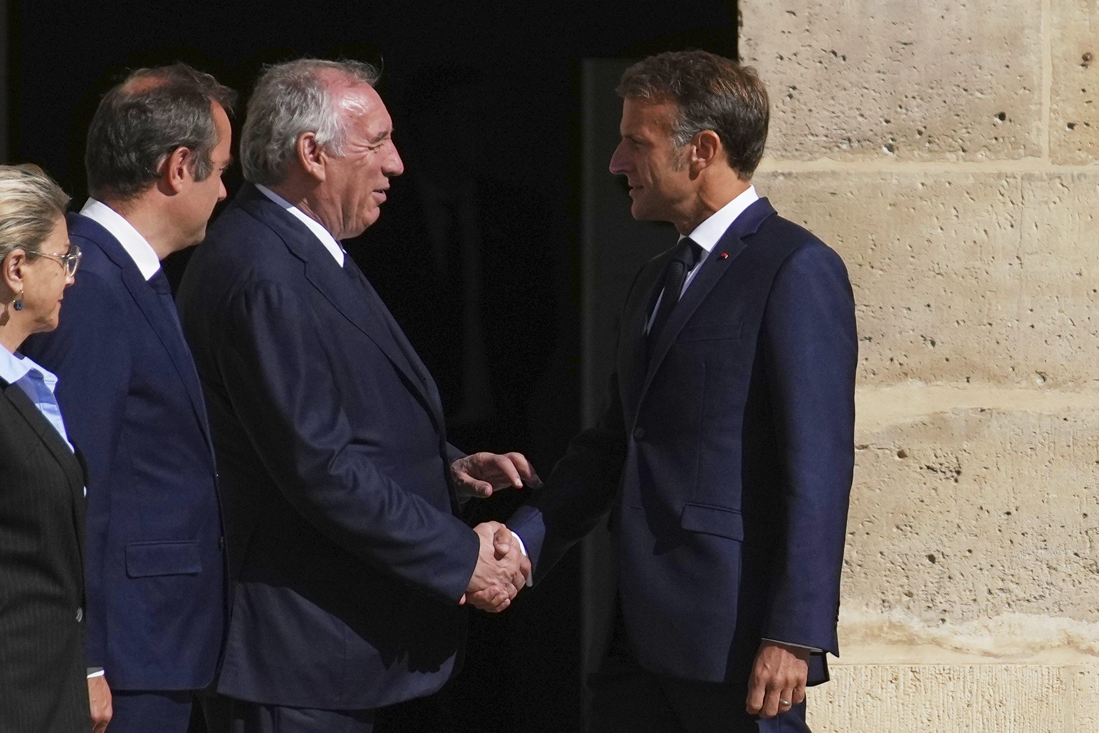 France’s prime minister is ousted as the nation drifts into turmoil