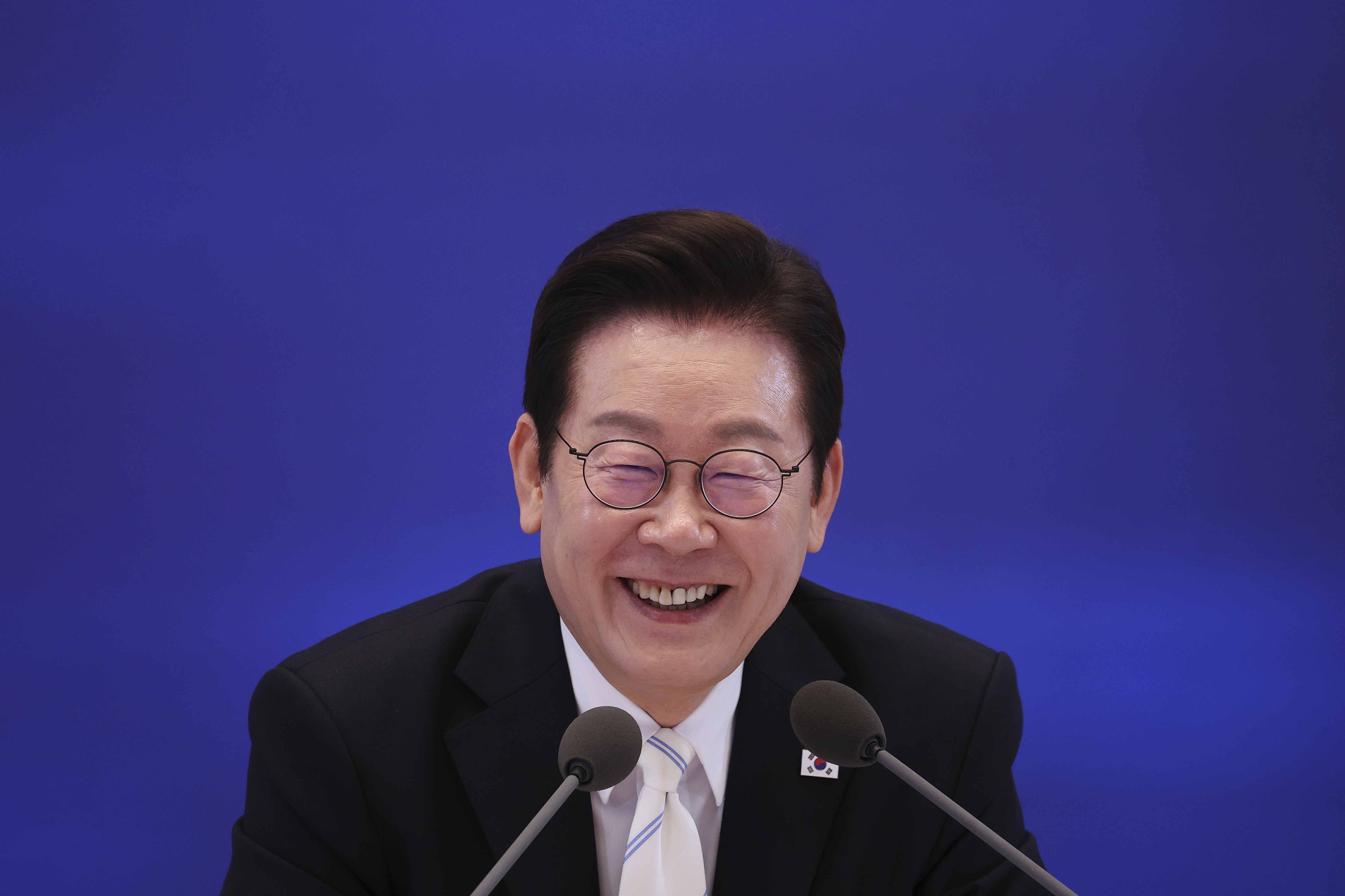 South Korean President Lee Jae Myung reacts during a news conference to mark 100 days in office at the Blue House in Seoul, South Korea, Sept, 11, 2025. (Kim Hong-Ji - Pool Reuters)