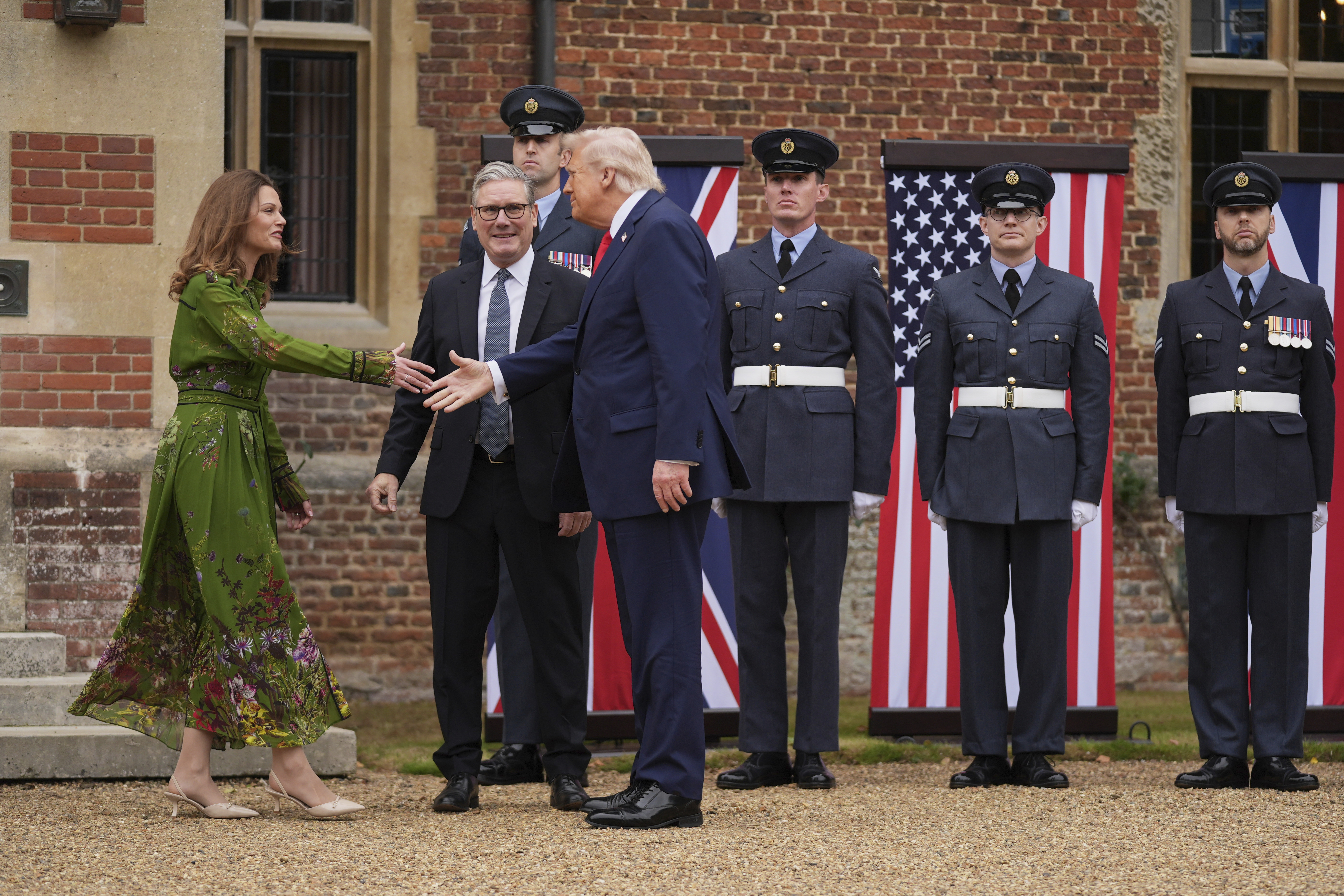 President Donald Trump is welcomed by Britain's Prime Minister Keir Starmer his wife Victoria Starmer at Chequers near Aylesbury, England, Thursday, Sept. 18, 2025. (Evan Vucci - AP)