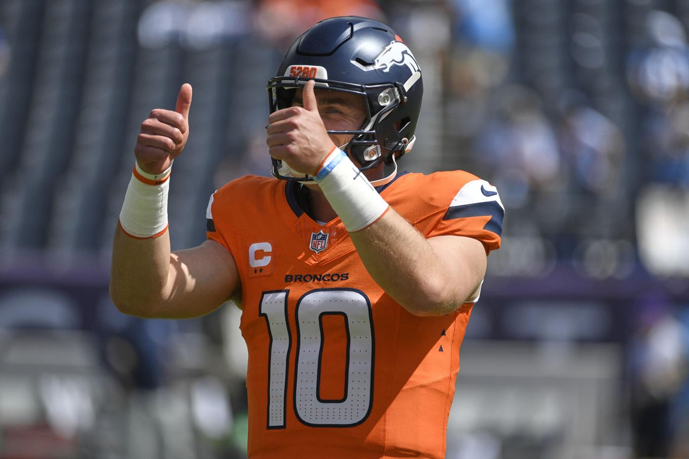 Broncos 20, Titans 12: Denver opens season with win at home