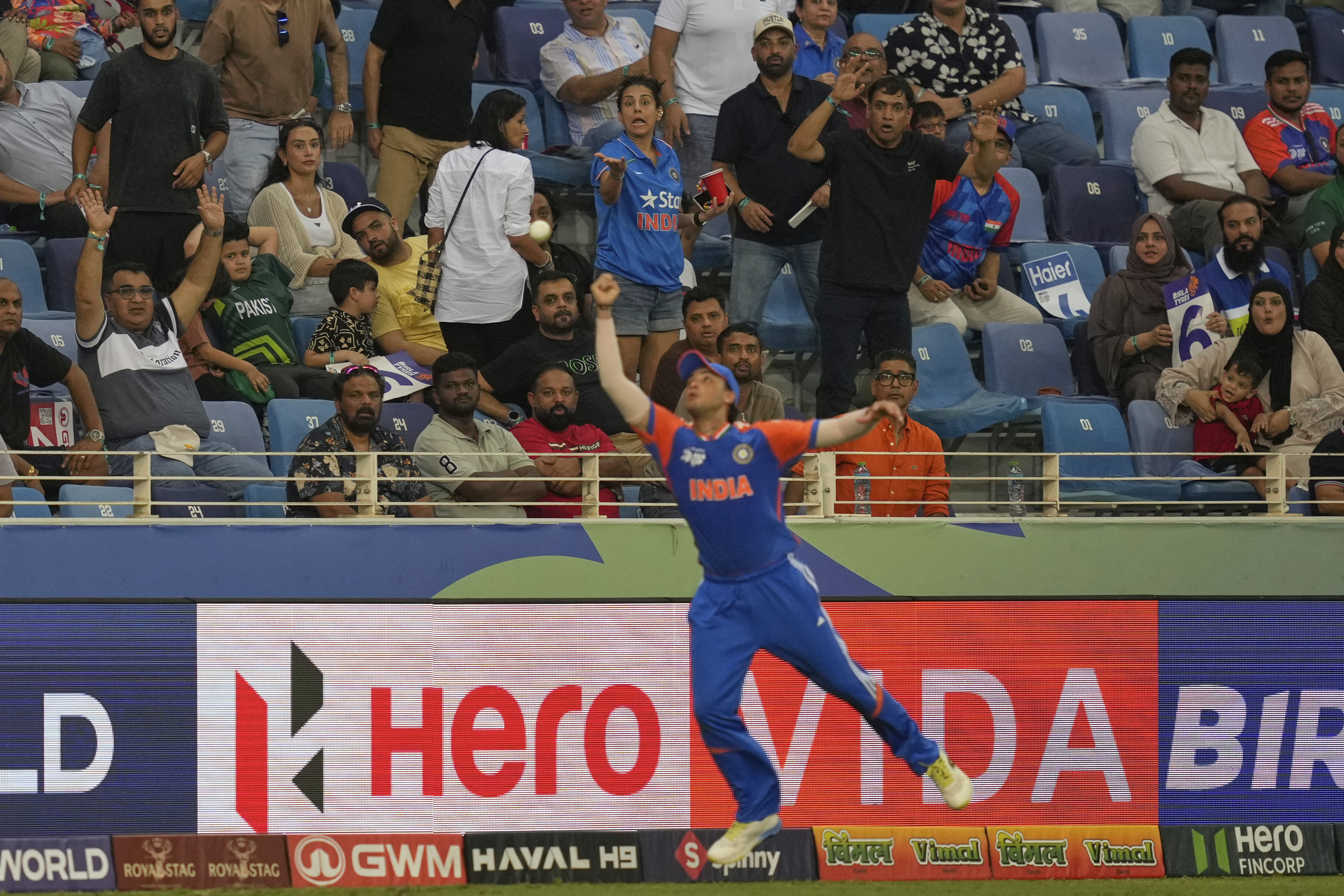 Still no handshakes as India beats Pakistan by 6 wickets at Asia Cup cricket