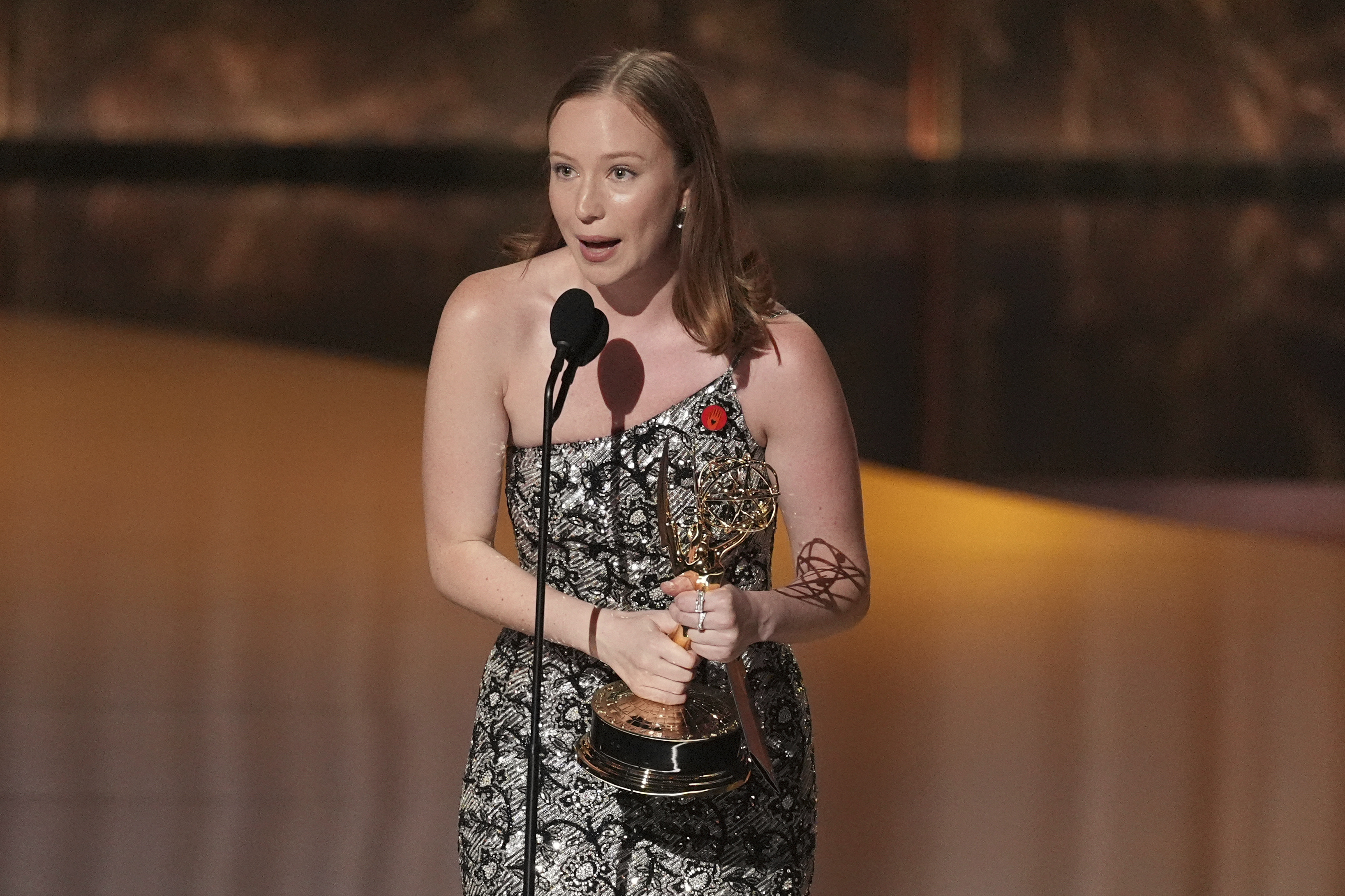 Hannah Einbinder accepts the award for outstanding supporting actress in a comedy series for 