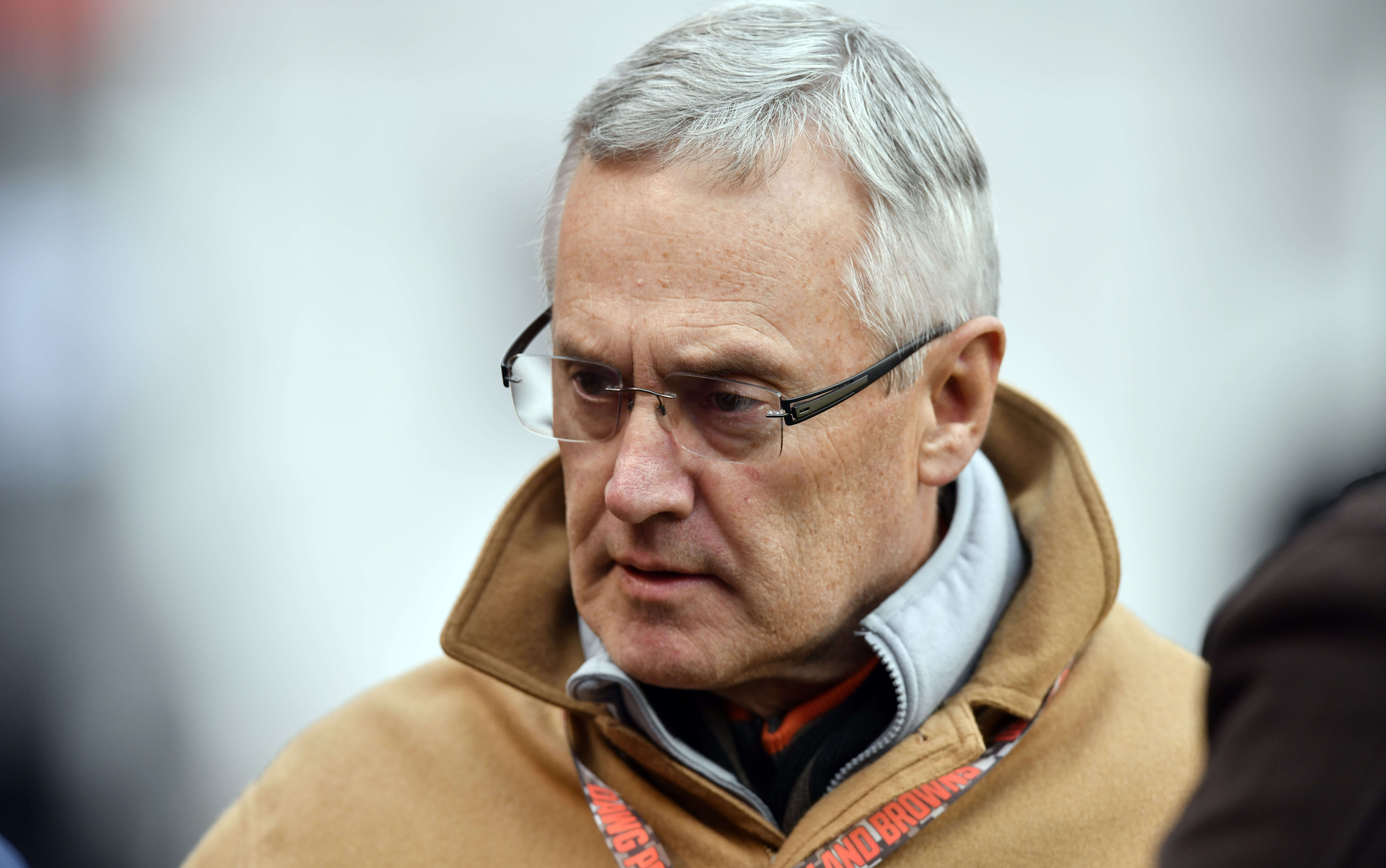 Former Ohio State football coach Jim Tressel, a political rookie, decides not to run for governor