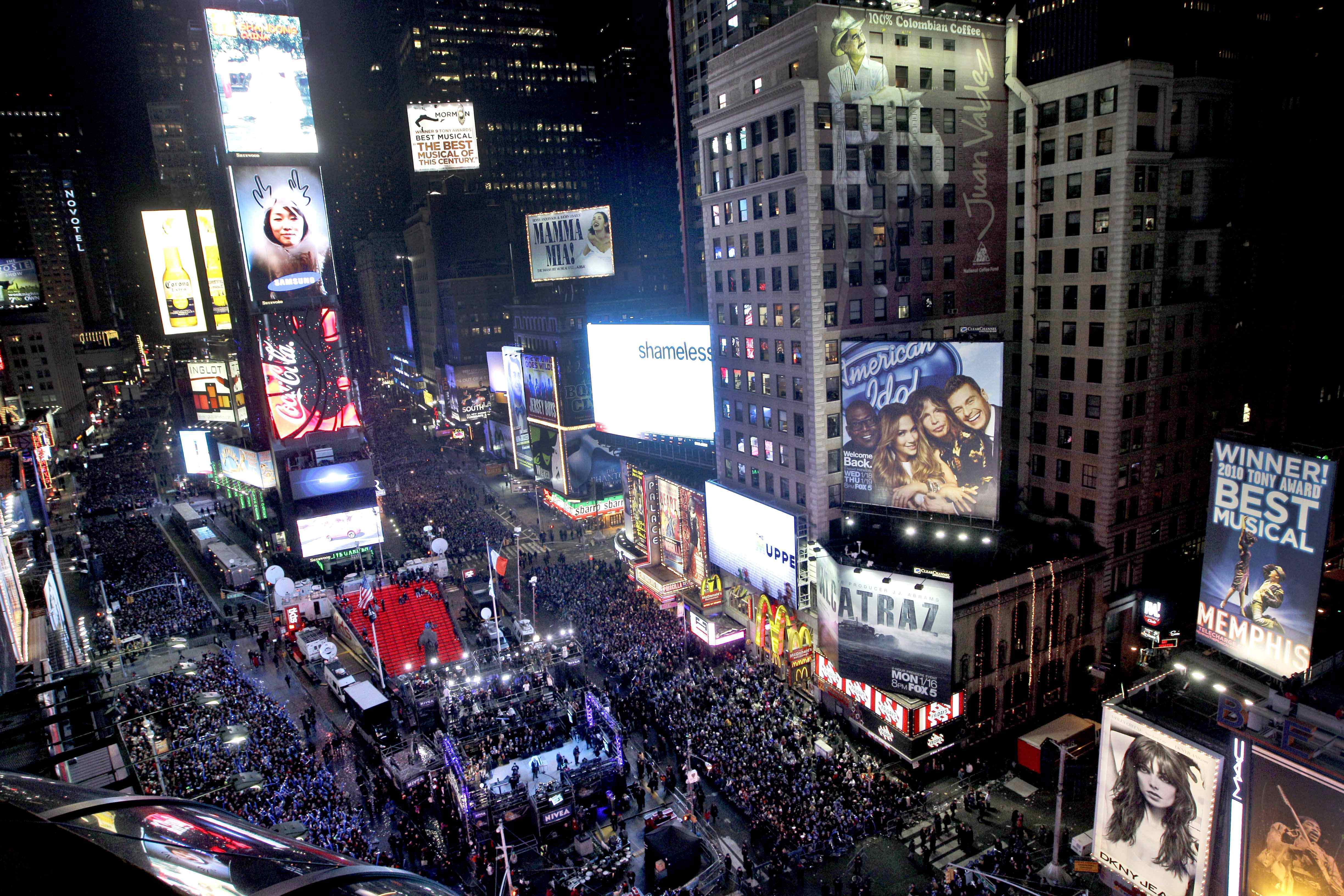 Appeals court keeps New York’s gun restrictions in place, including Times Square and subway ban