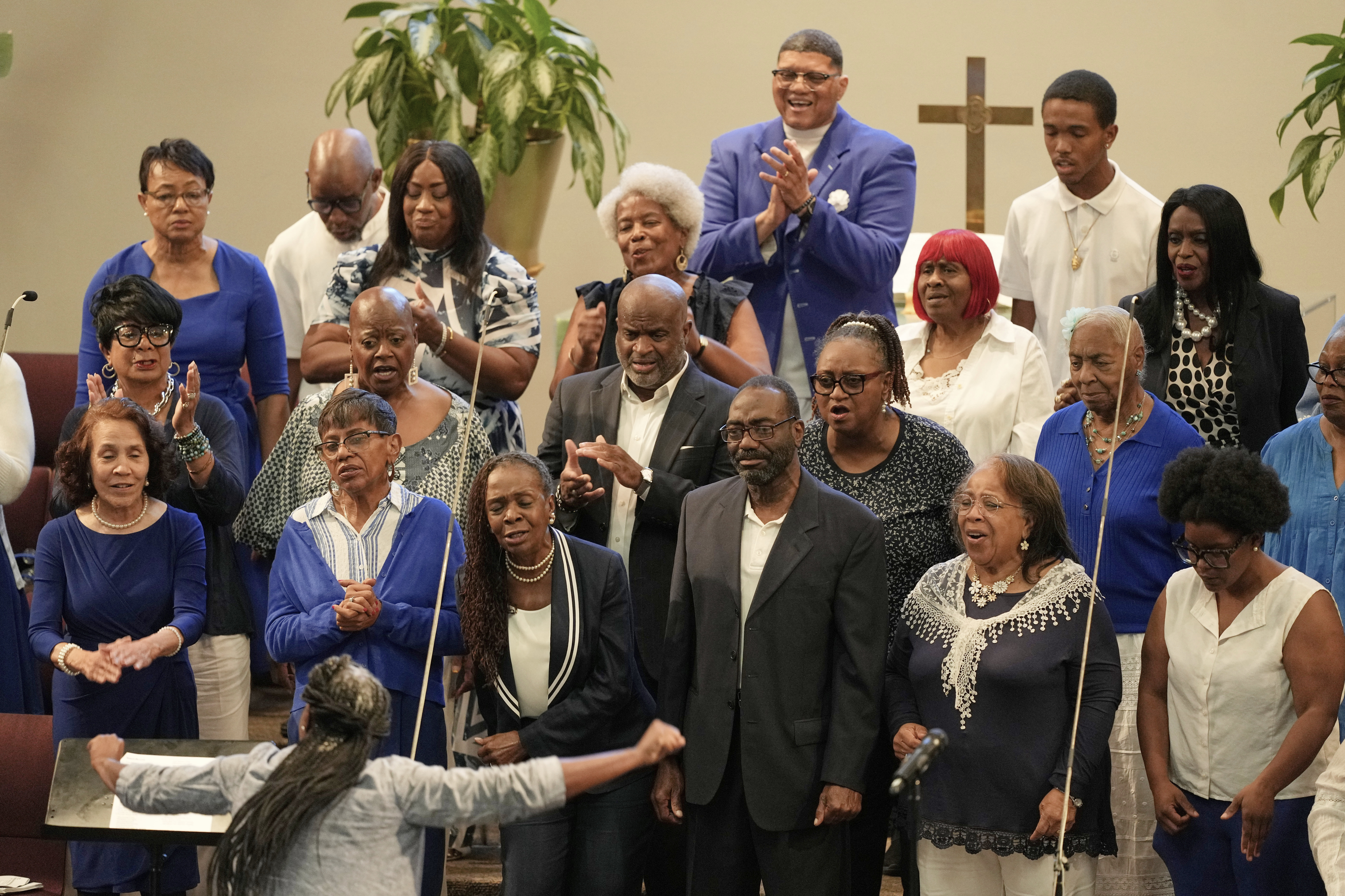 A choir performs at St. James Church, where Democrat Rep. Emanuel Cleaver II was once pastor and is now facing an uphill reelection battle after the Missouri legislature redrew maps to to divide Clever's congressional district among three districts, Sunday, Sept. 7, 2025, in Kansas City, Mo. (Charlie Riedel - AP)