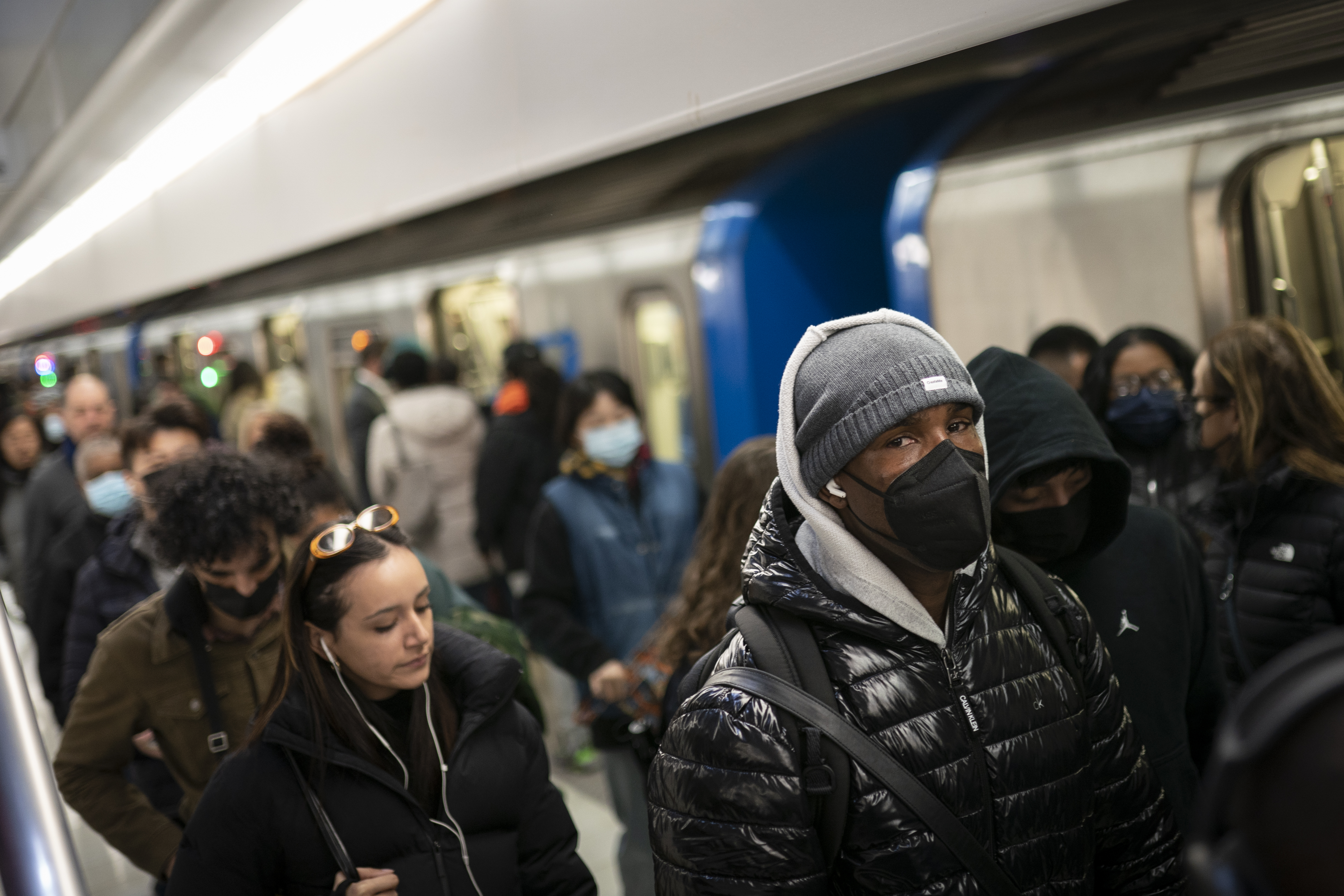 US household income rose slightly last year, roughly matching 2019 level