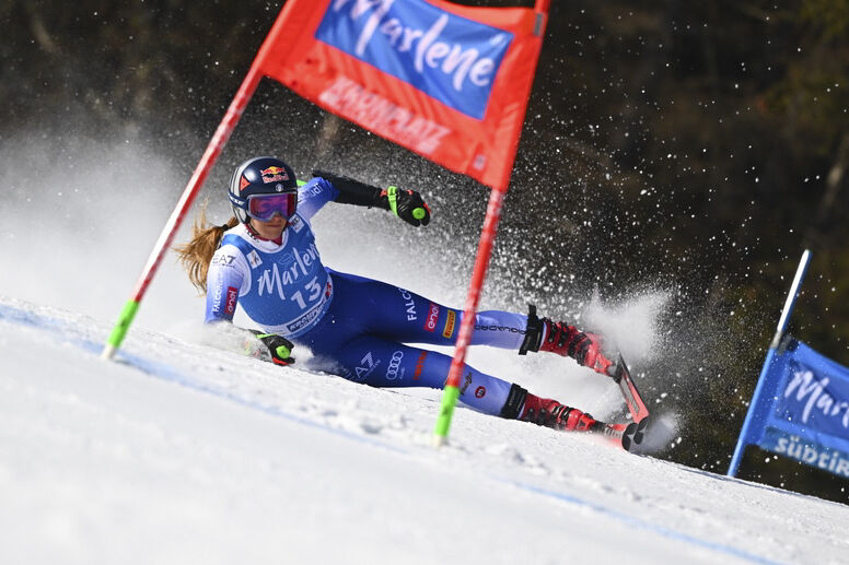 FILE - Italy's Sofia Goggia crashes during an alpine ski, women's World Cup Giant Slalom, in Plan de Corones, Italy, Tuesday, Jan. 21, 2025. (Gianpaolo Piazzi - AP)
