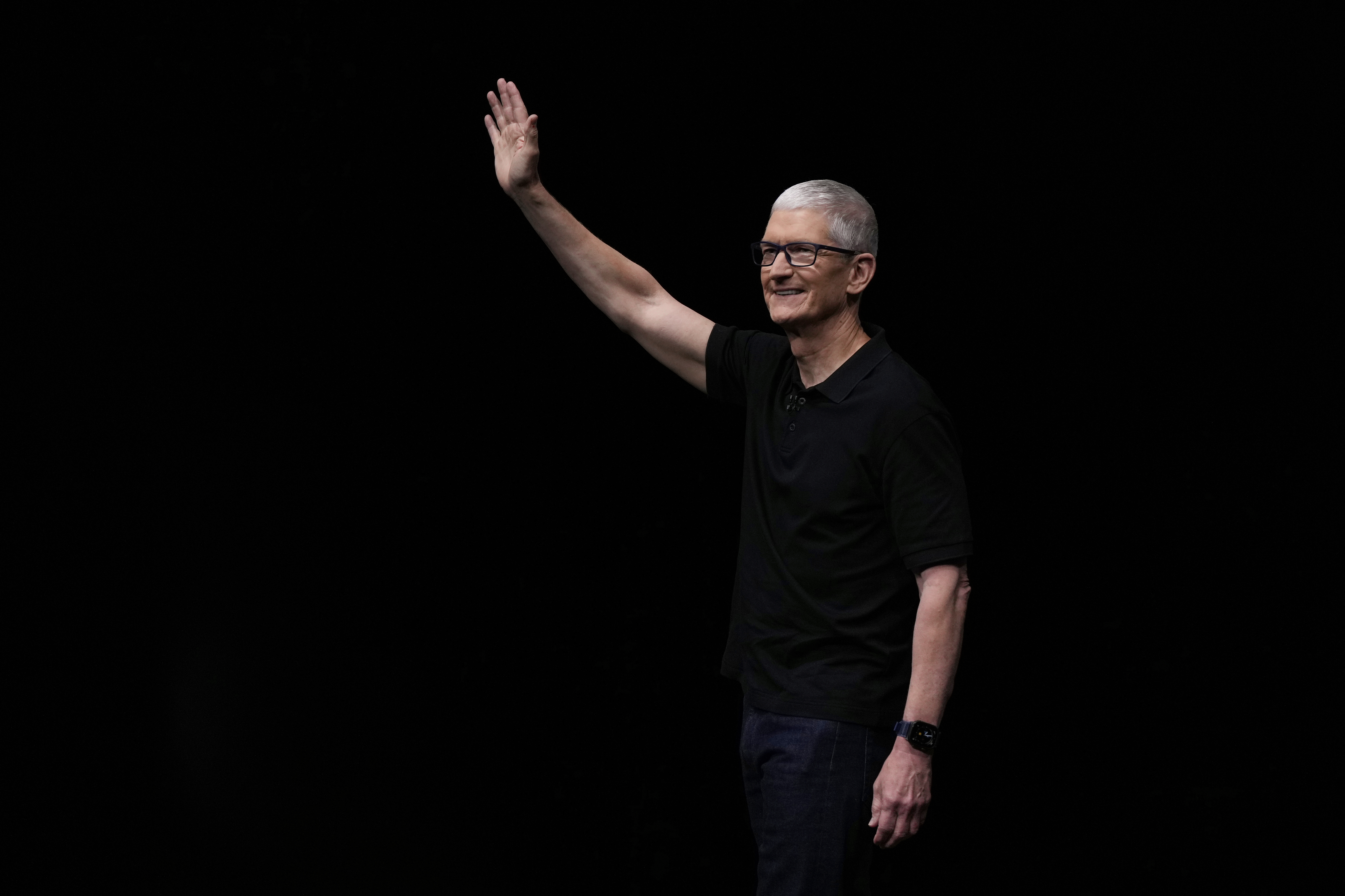 Apple CEO Tim Cook waves on stage during an announcement of new products at Apple Park on Tuesday, Sept. 9, 2025, in Cupertino, Calif. (Godofredo A. Vásquez - AP)