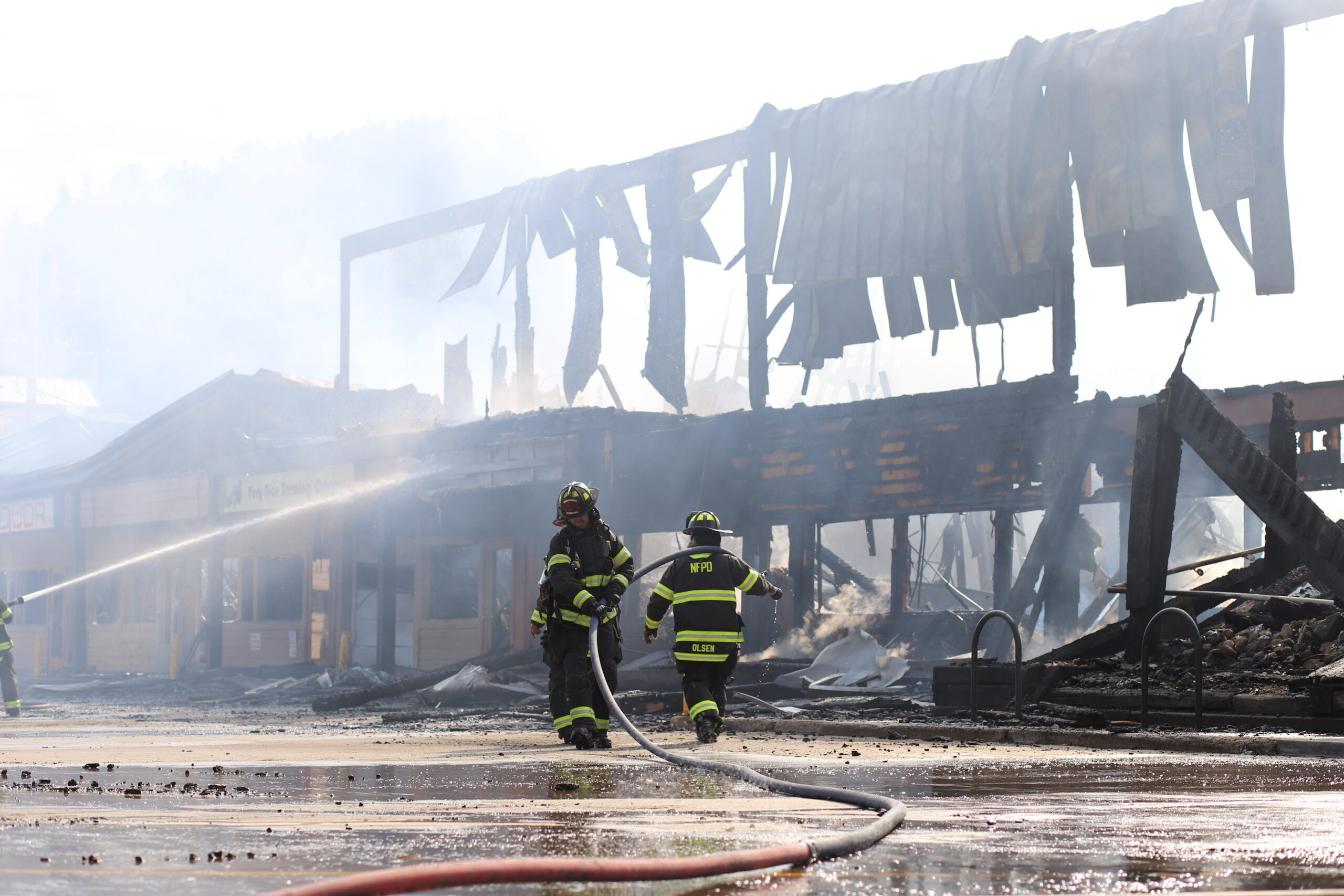 Fire at Nederland shopping center destroys ‘heart of town’
