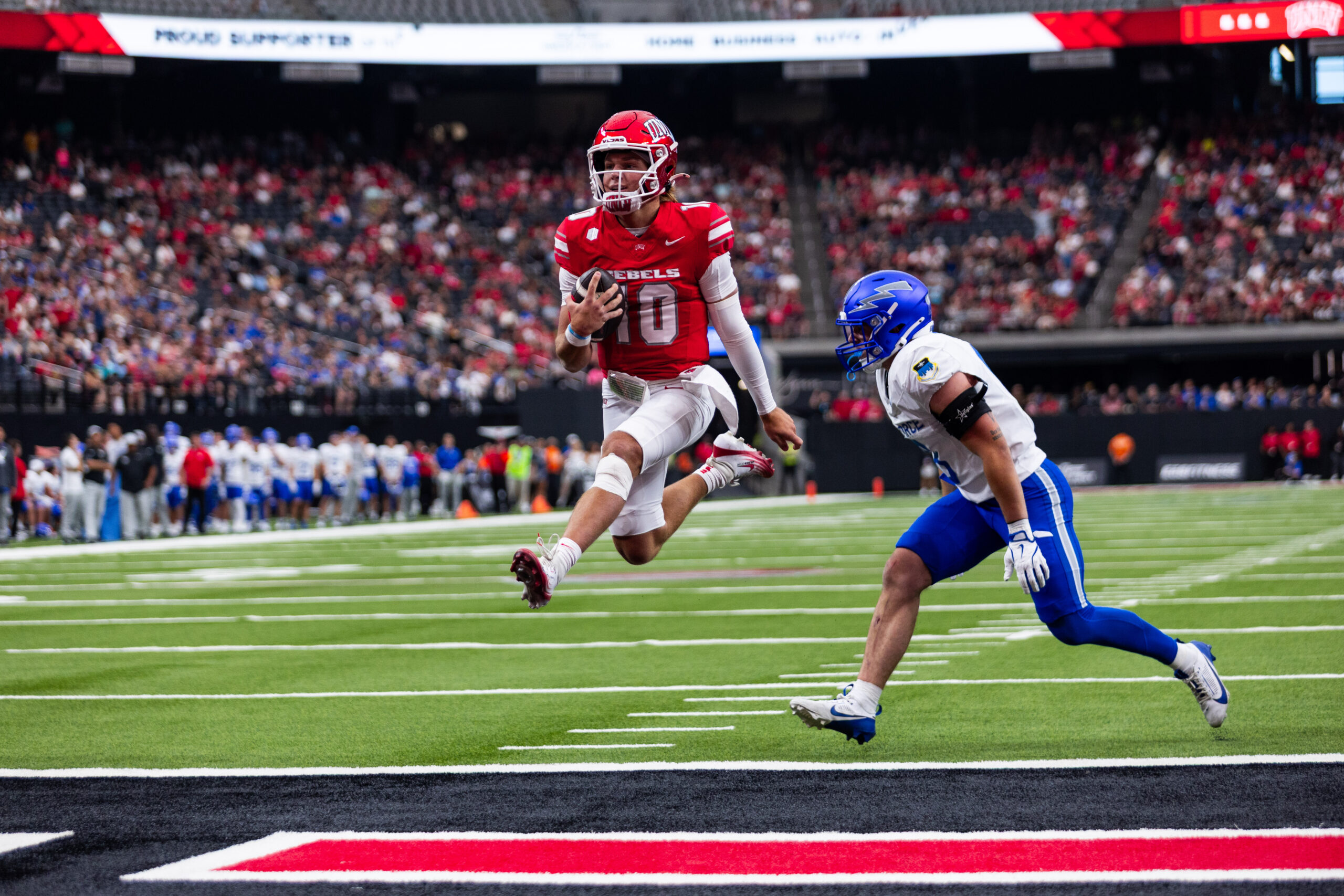 Air Force loses yet another shootout, this time in final minute 51-48 at UNLV