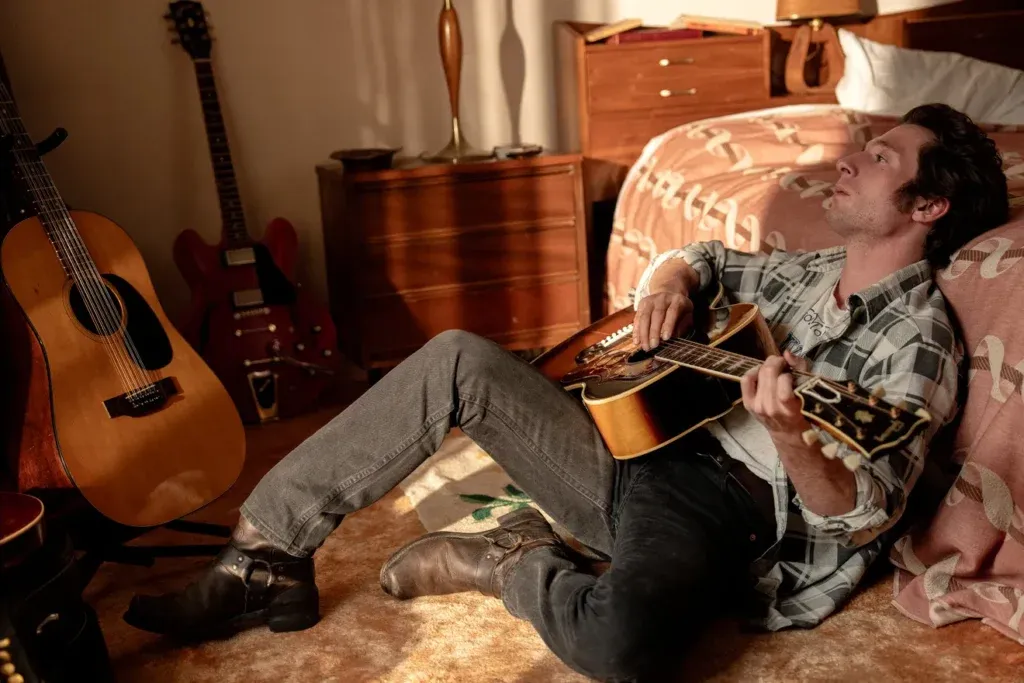 , 20th Century studios Kevin Maher, Chief Film Critic Wednesday October 15 2025, 6.00pm BST, The Times Jeremy Allen White as Bruce Springsteen in the film "Springsteen: Deliver Me From Nowhere" (2025). Jeremy Allen White as Bruce Springsteen ALAMY