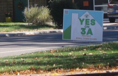 Yes on 3A Littleton sign