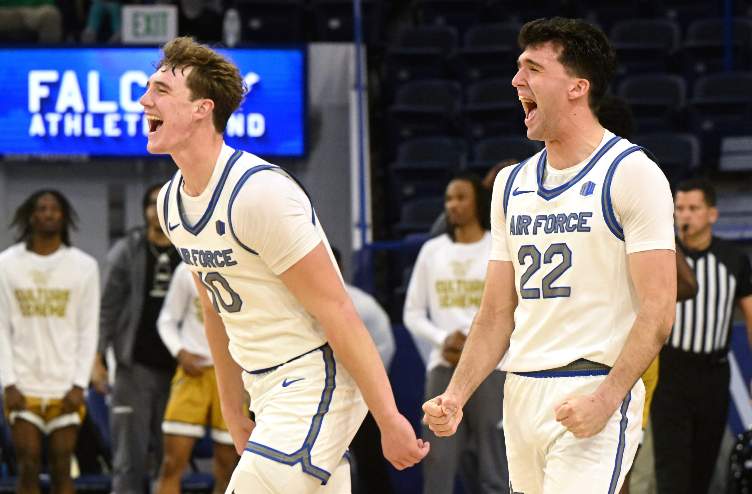 Double-double from Caleb Walker, defense propels Air Force to first win of season