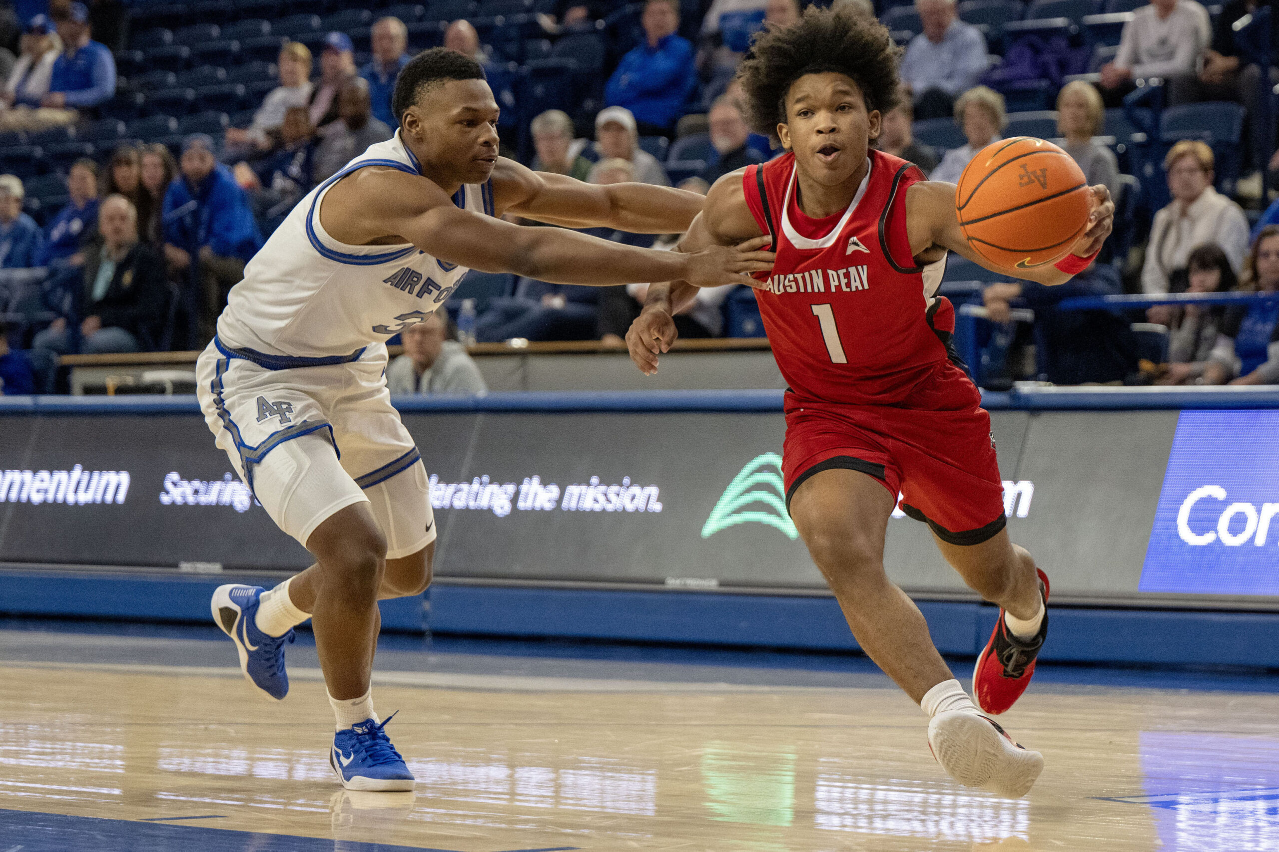Air Force men struggle at  free-throw line, fall to Austin Peay in home opener 