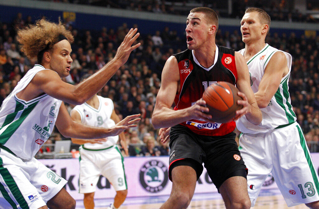 Nuggets center Jonas Valanciunas