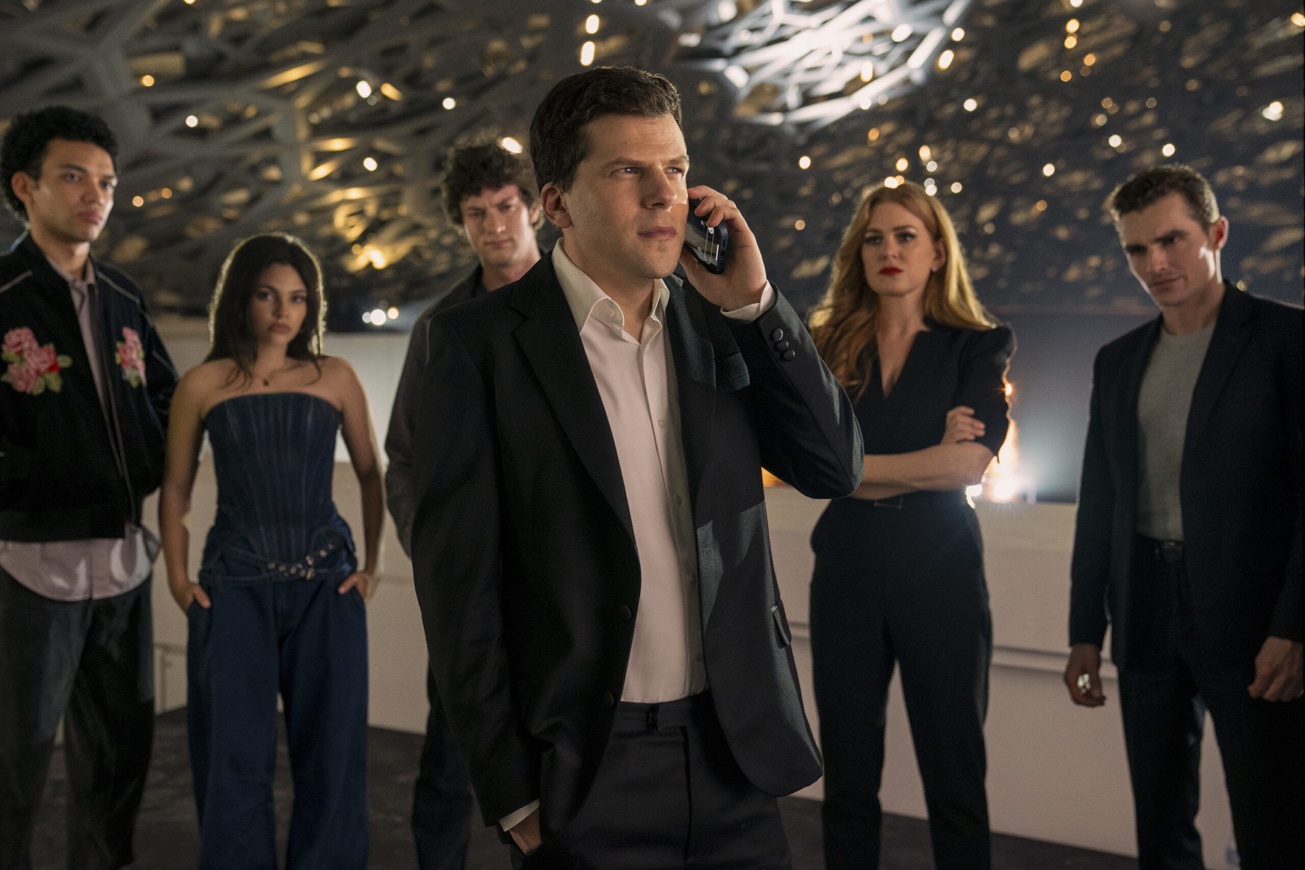 ‘Now You See Me: Now You Don’t’ a diverting sleight of hand