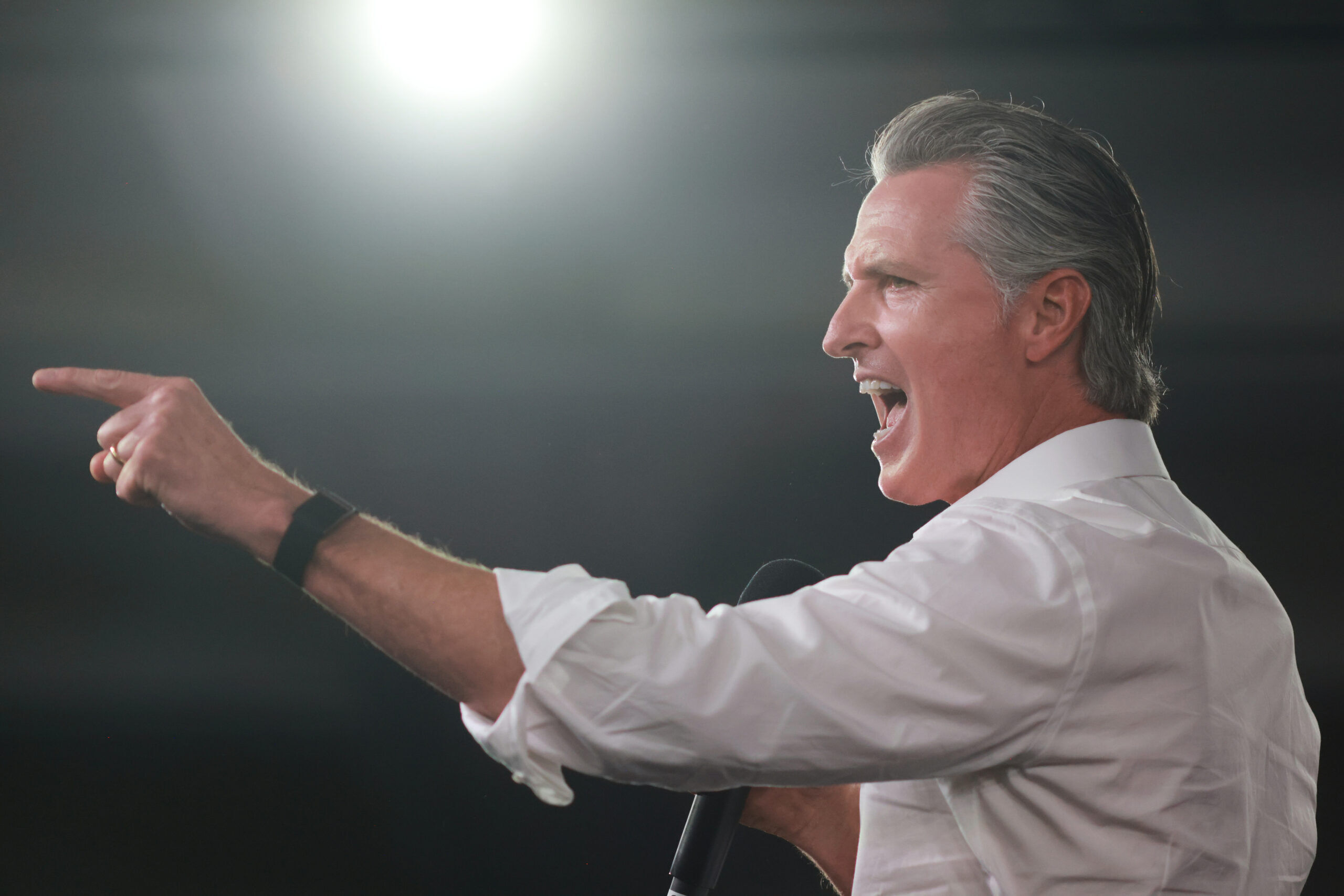 California voters approve new US House map to boost Democrats in 2026