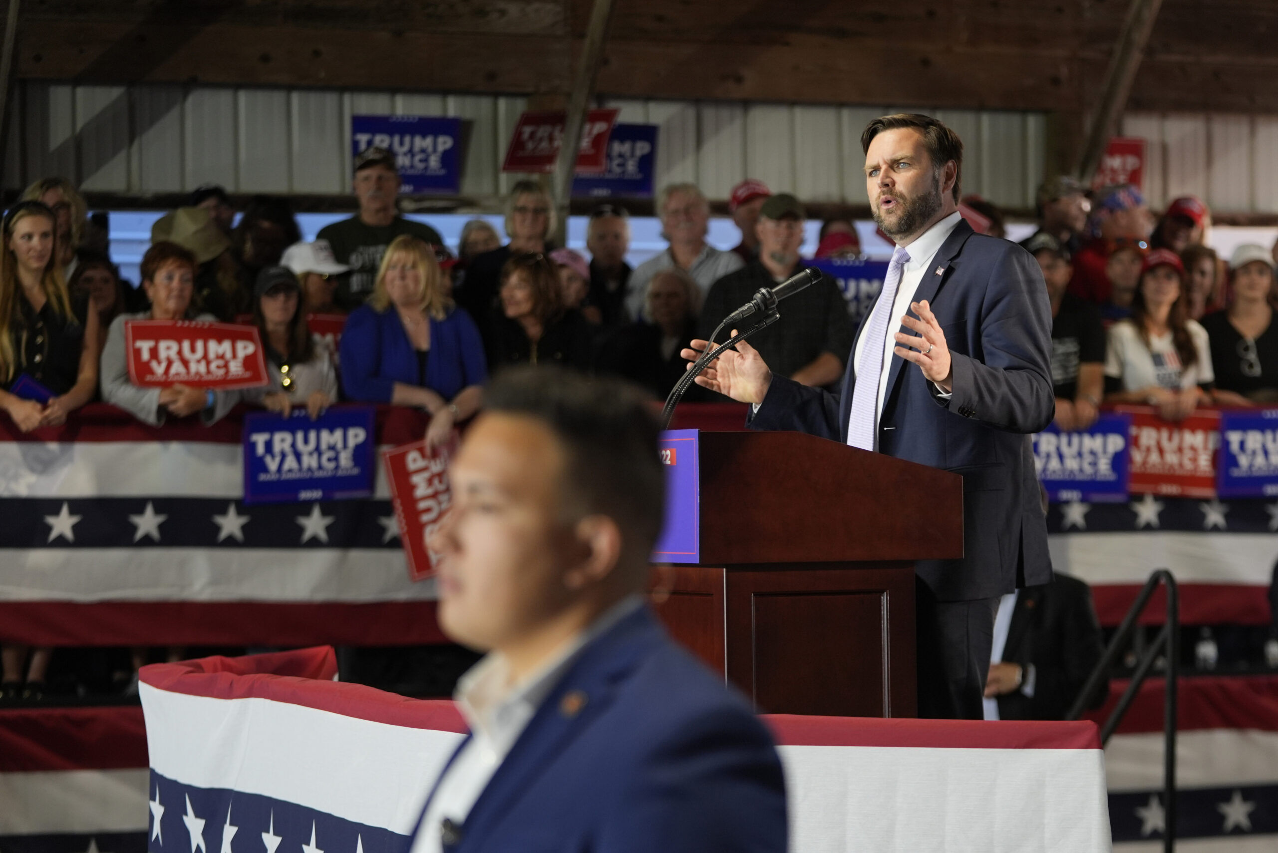 Anna Paulina Luna backs Vance for president in 2028