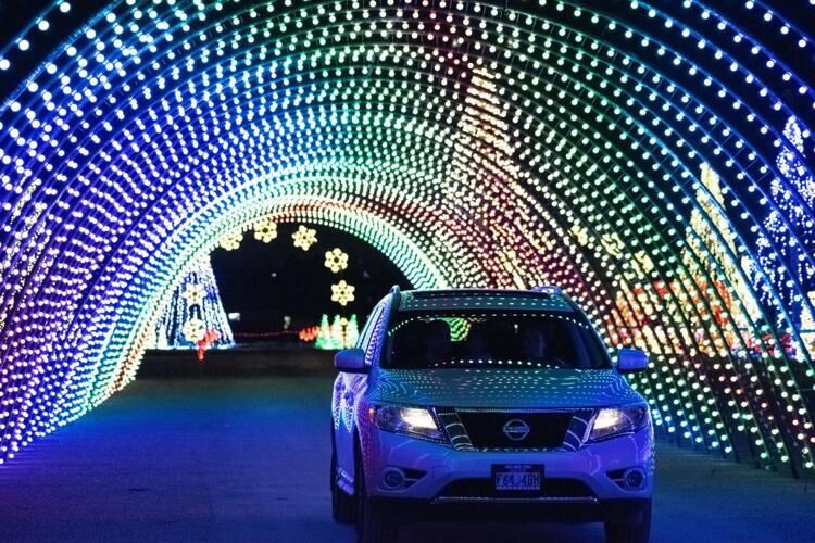 Drive-thru display features millions of lights at Red Rocks Park and Amphitheatre