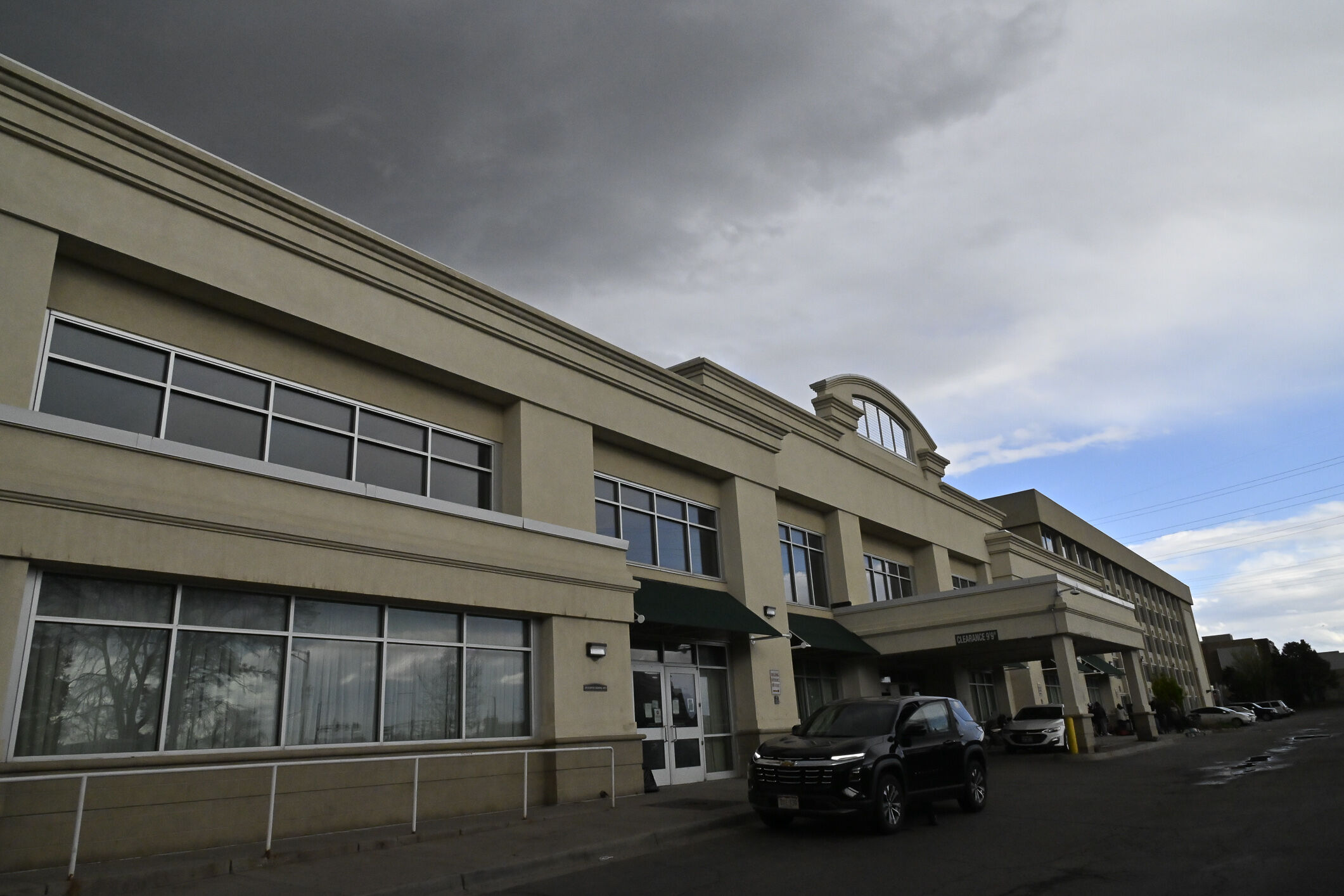 Denver’s performance-based shelter contracts face test with Urban Alchemy