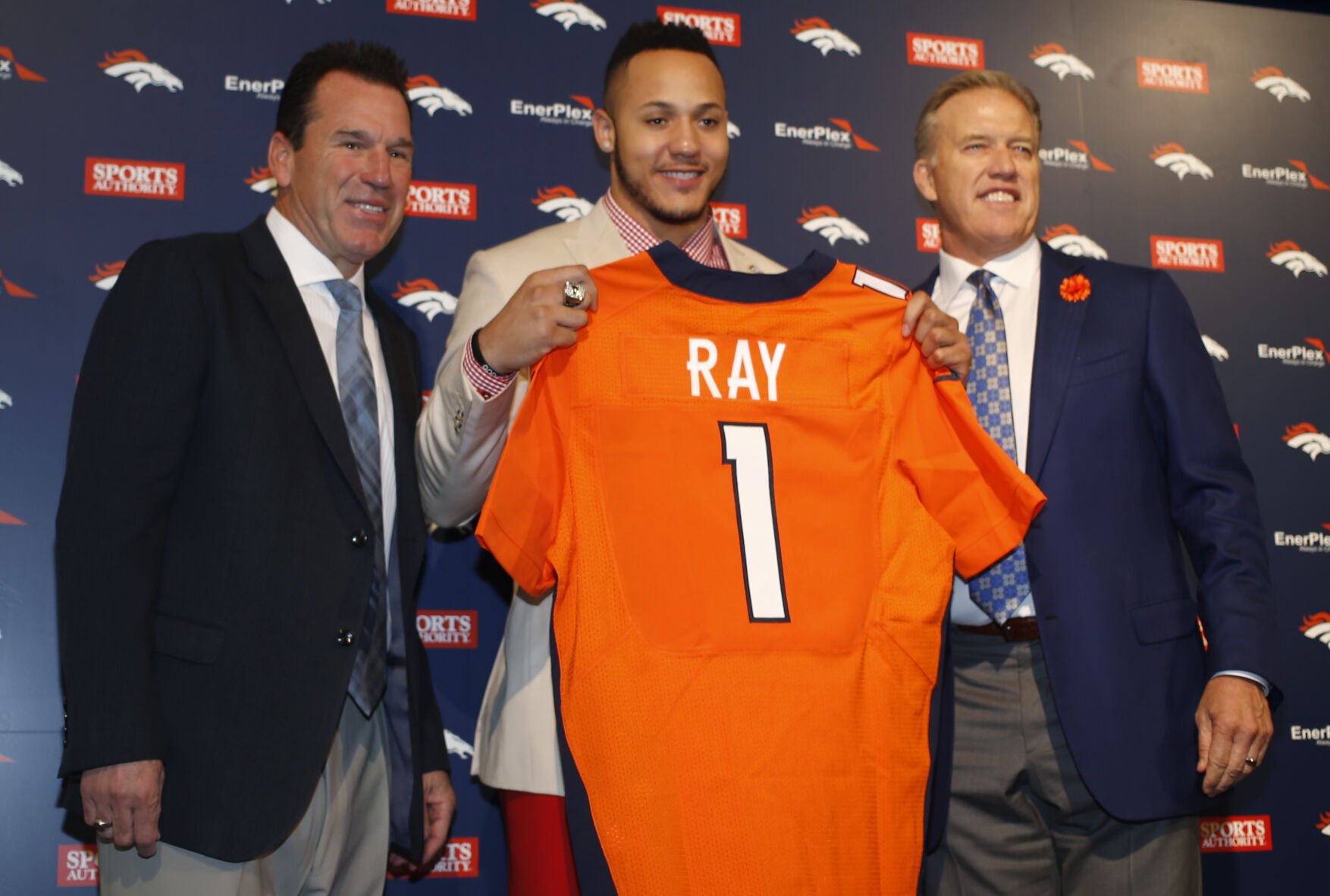 Still active in CFL, Shane Ray finally has moved on from 'bitterness' of Broncos tenure ending due to wrist injury