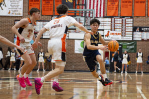 Chaz Connors explodes for 30 as Palmer Ridge tops Lewis-Palmer 58-57