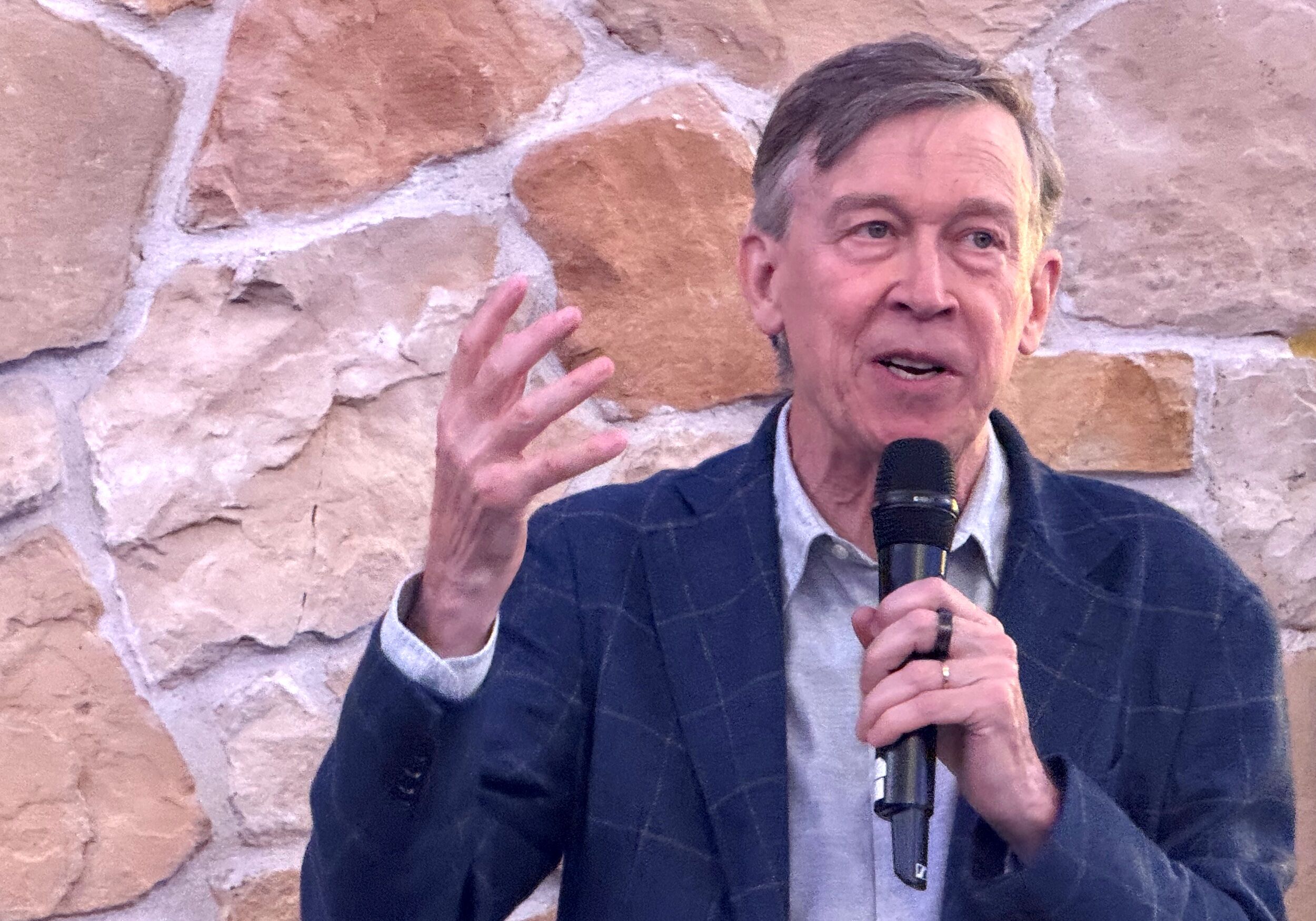 Colorado Democrat John Hickenlooper raises over $1.1 million in 4th quarter for reelection bid