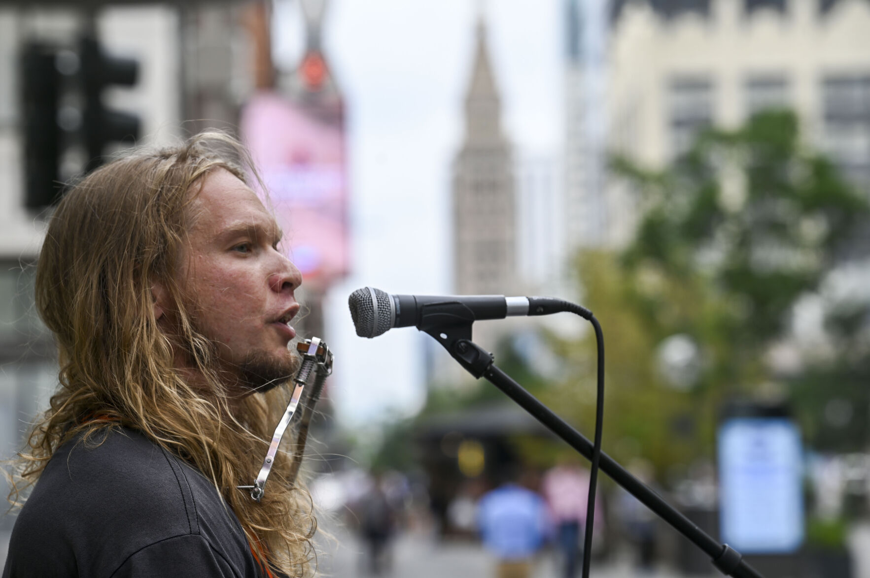 Greg Porch busks on 16th street on Tuesday, July 29, 2025. (Stephen Swofford, Denver Gazette) (Stephen Swofford)