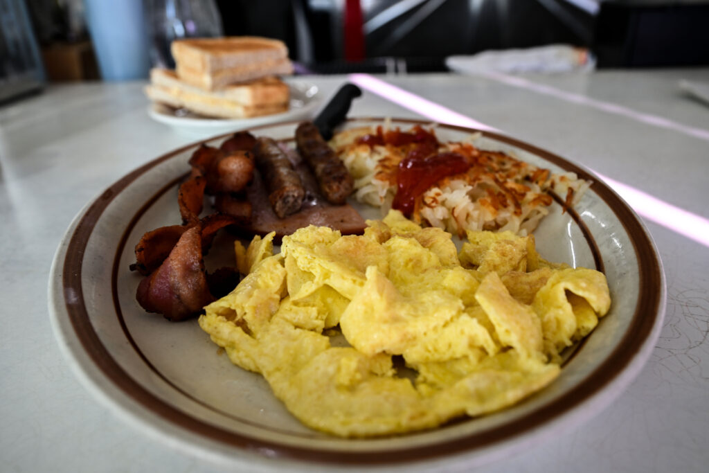 Eggs, Bacon and Hashbrowns at Davie’s Chuck Wagon Diner on Wednesday, Dec. 17, 2025. (Stephen Swofford, Denver Gazette)