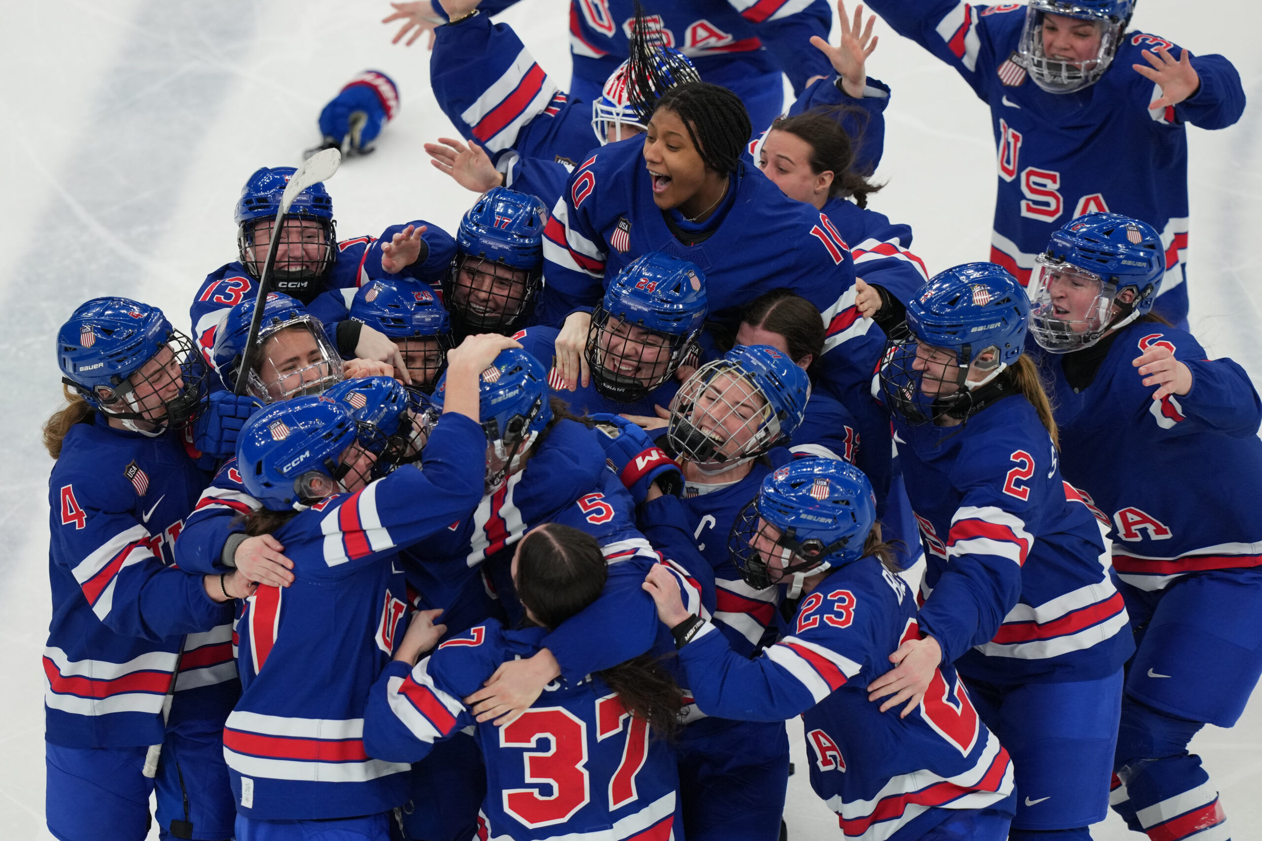 Mayor Johnston wants to host a parade to honor U.S. women’s hockey team in Denver