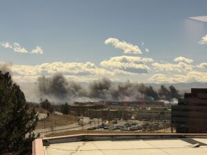 Fire in Thornton throws smoke over Denver area, closes I-25