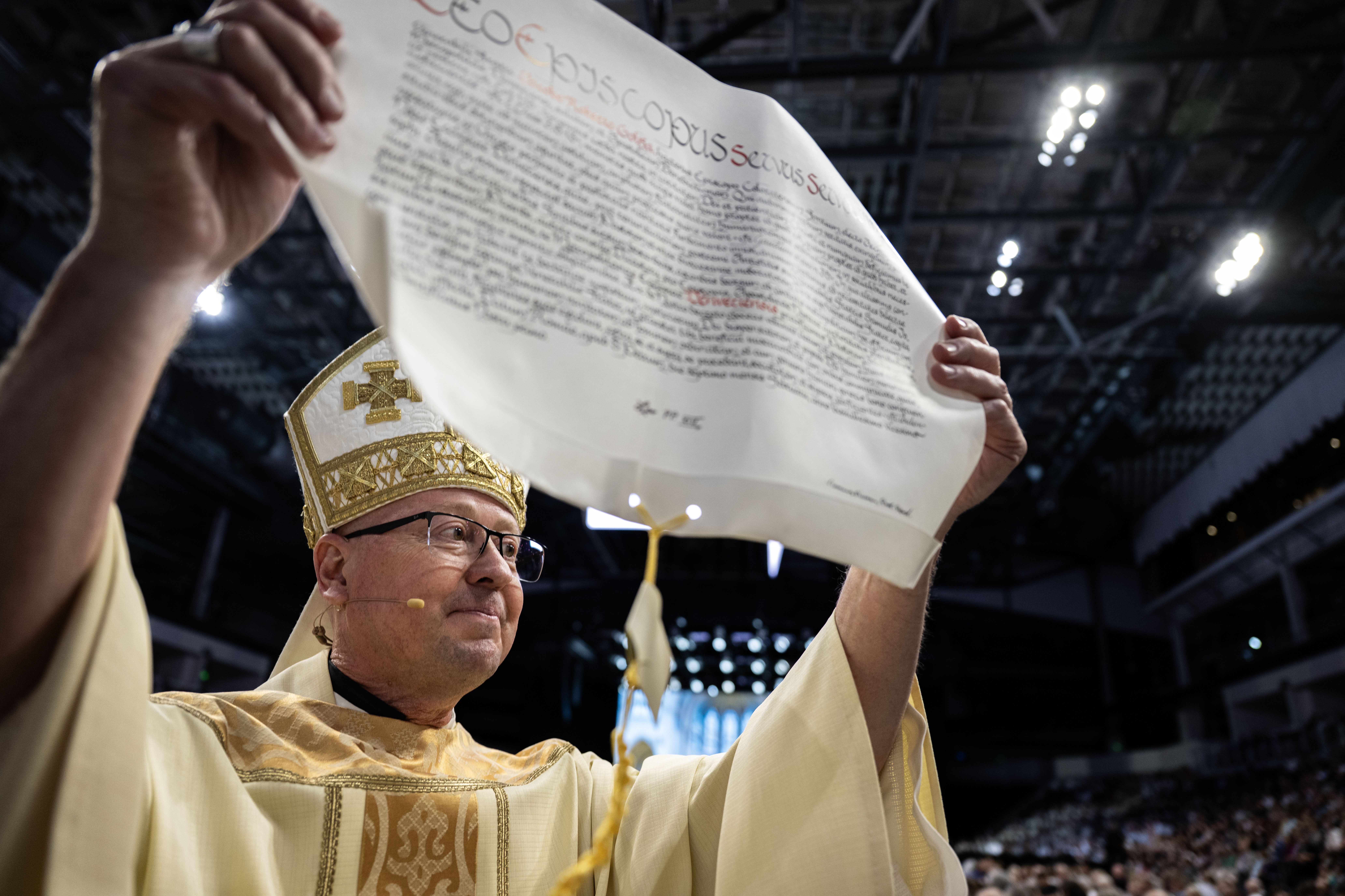Archbishop Golka installed as new spiritual leader for Denver Catholics