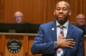 Aurora City Councilmember Andrews pleads guilty to DUI