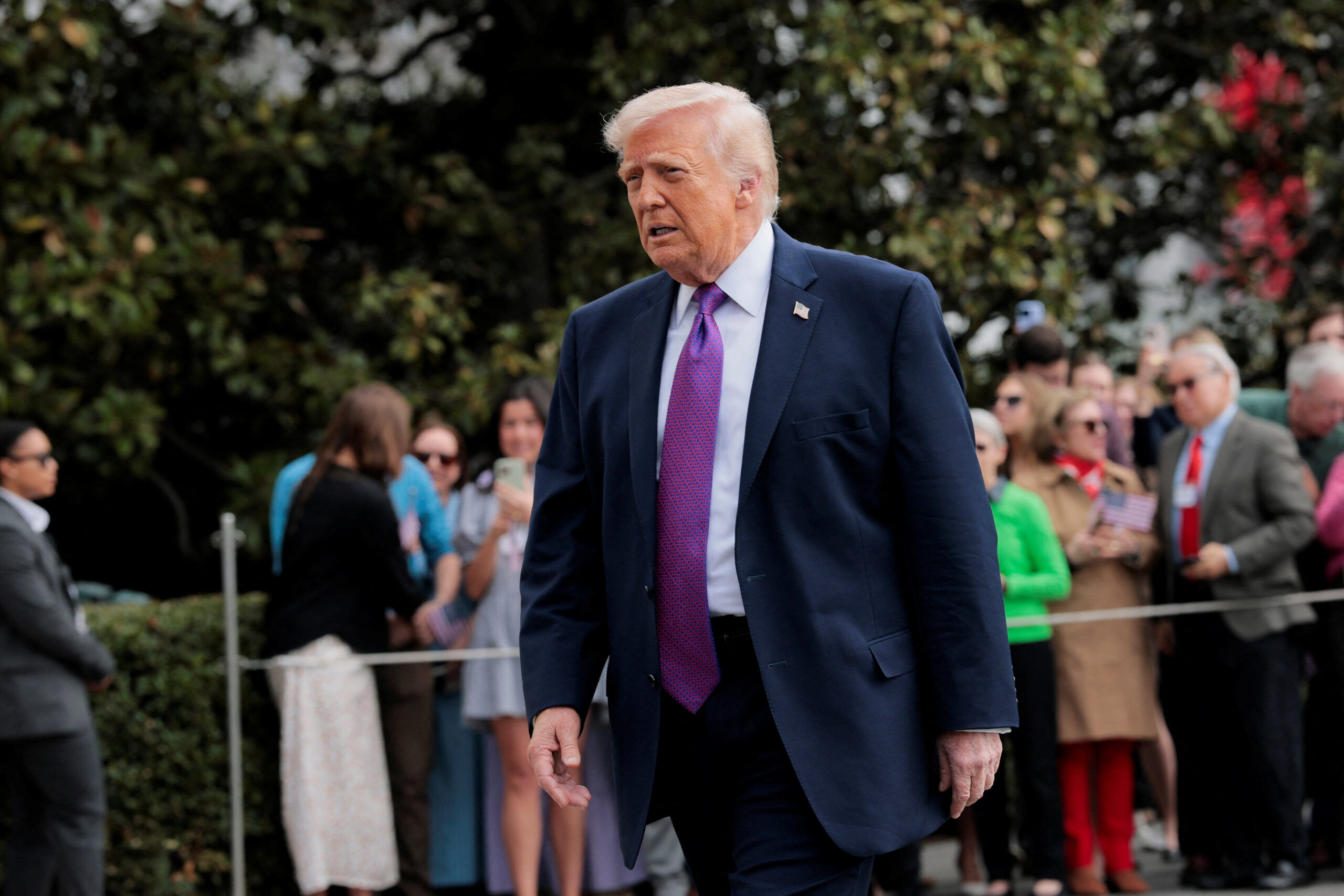Trump boasts ‘a lot’ of military defections in Iran: ‘I don’t blame them’
