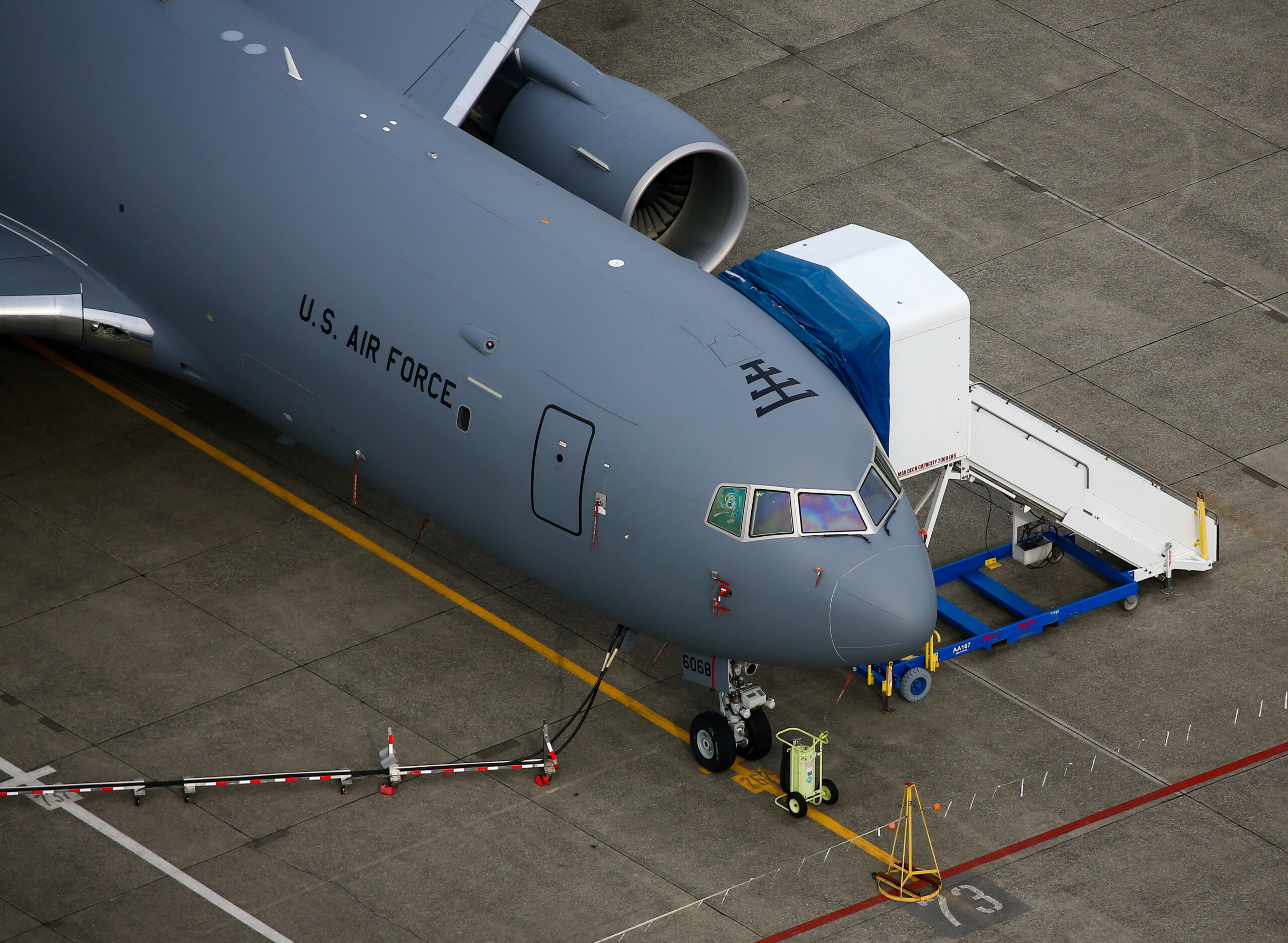 USAF general says Boeing has to fix tanker problems before U.S. orders more