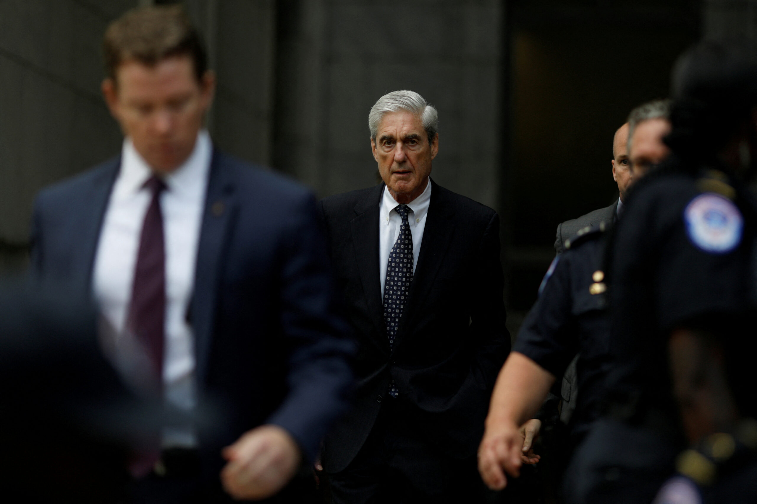 Special counsel Robert Mueller dies at 81