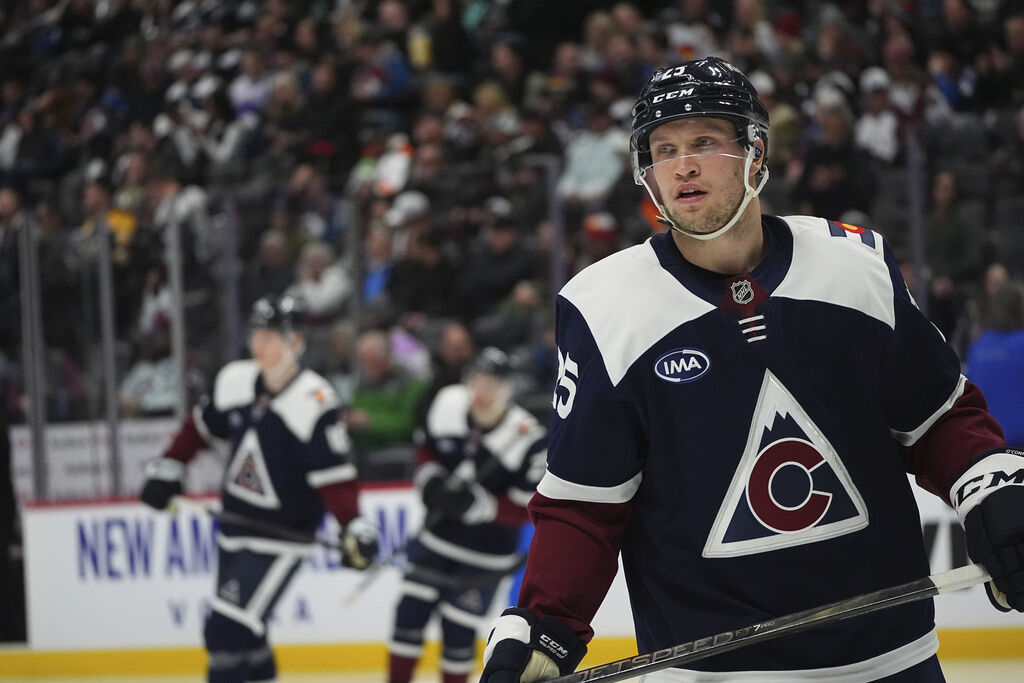 Logan O’Connor gets comfortable in Avalanche’s 4-2 loss to Jets