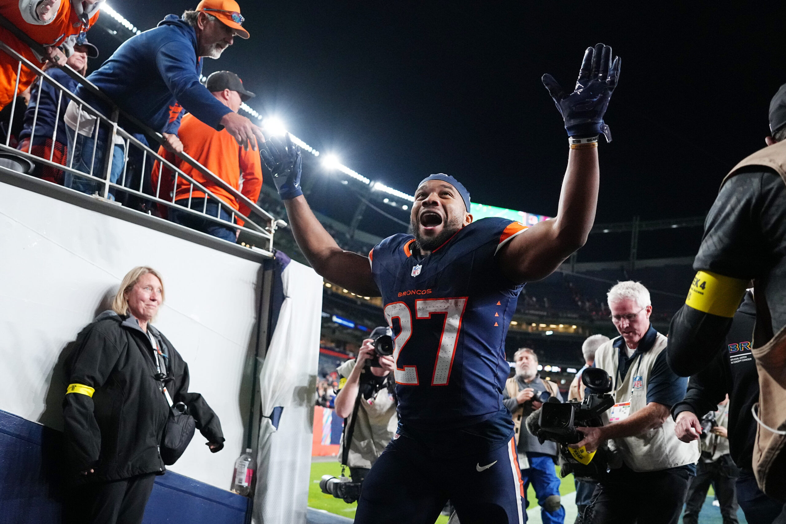 After trade for Jaylen Waddle, J.K. Dobbins thrilled with Broncos’ ’embarassment of riches’