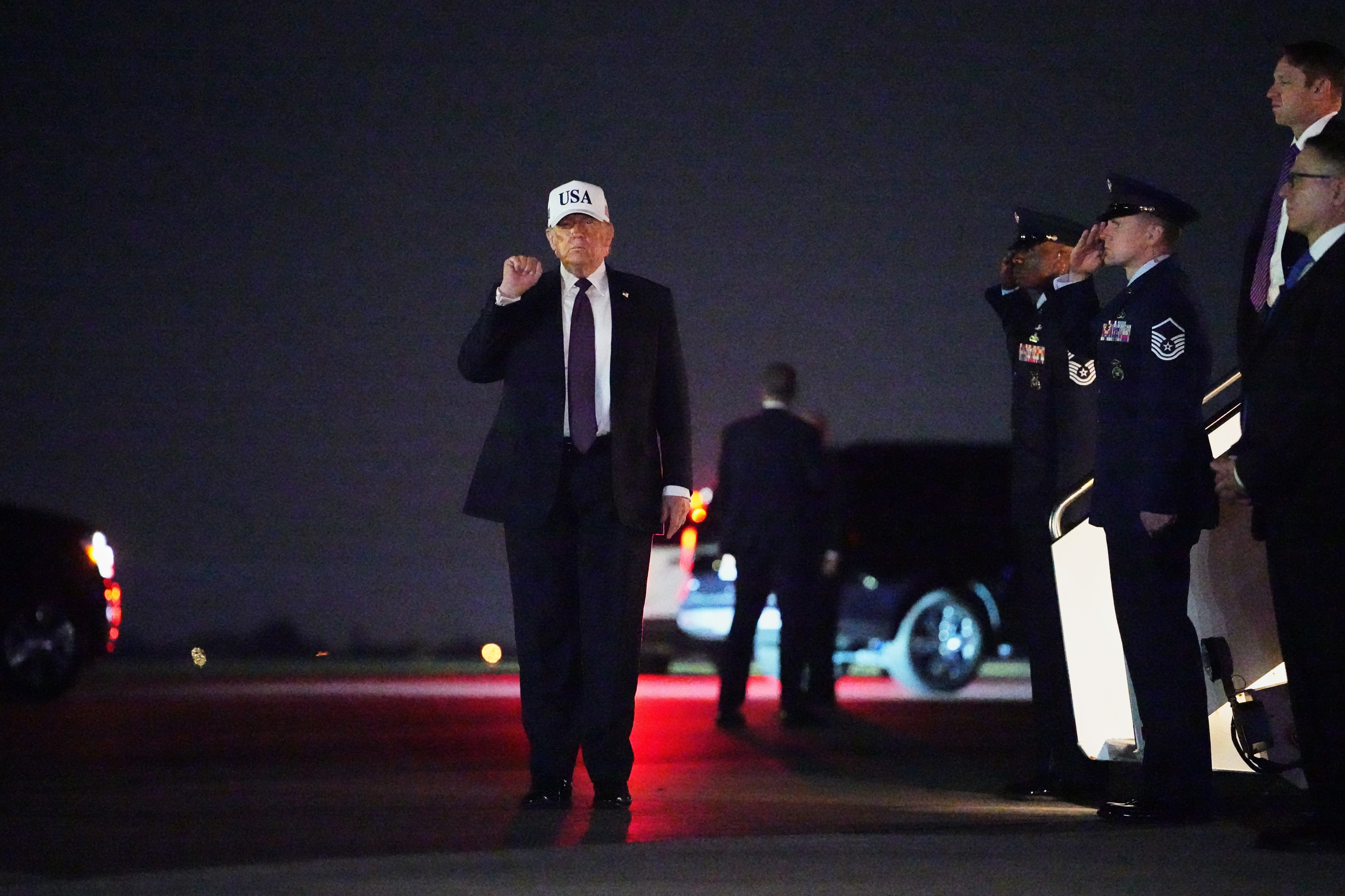 Trump to attend White House Correspondents’ Dinner for first time as president