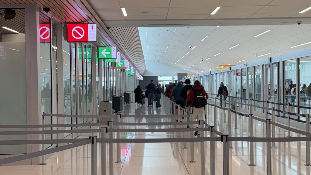 airport security screening area